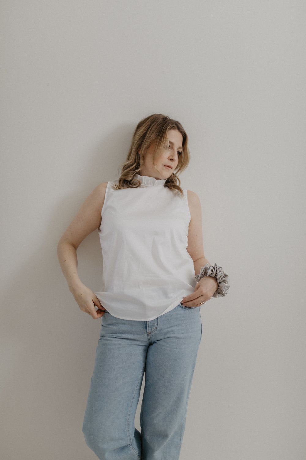 01.01.01 — The Ruffle Collar Top / White