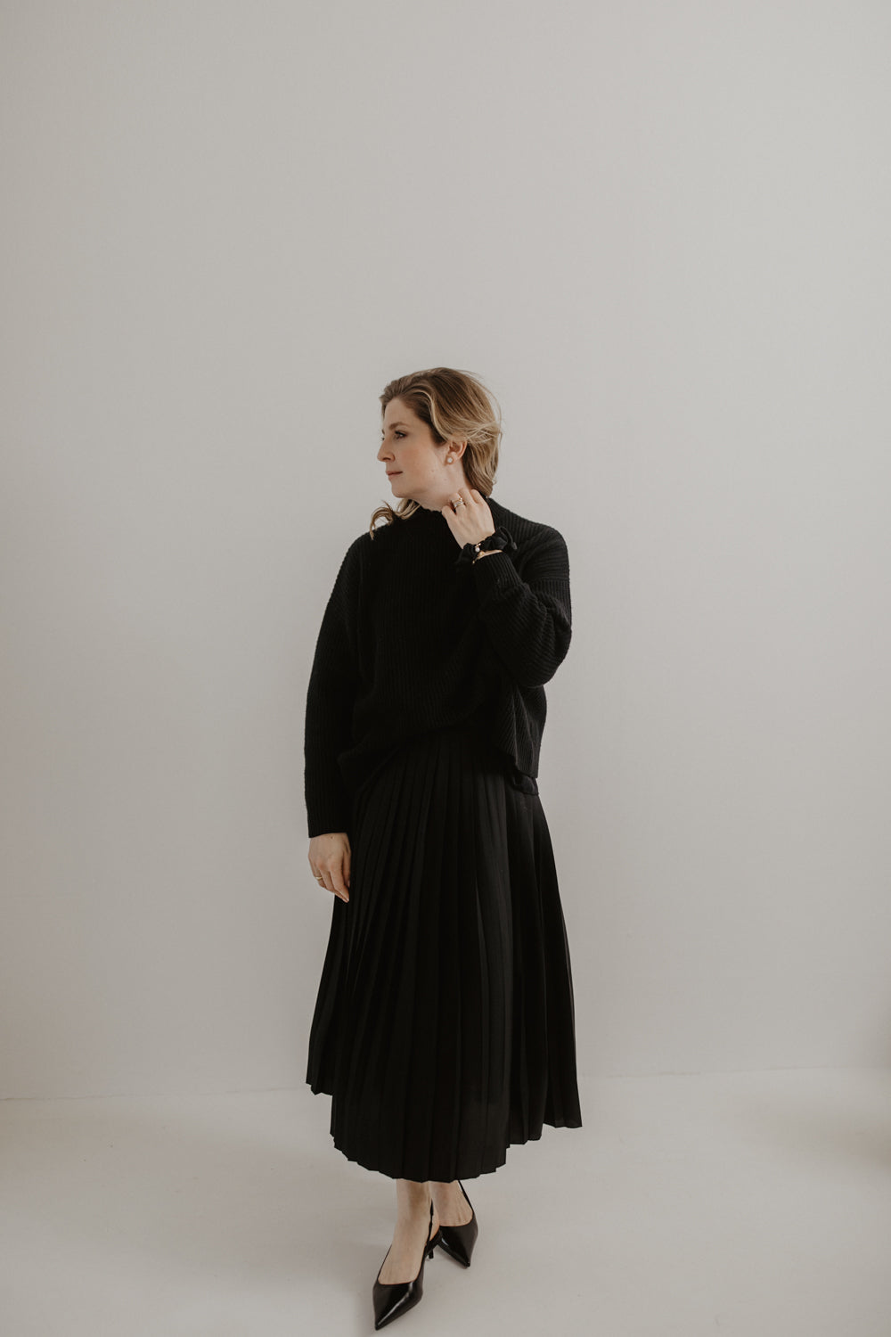 01.02.01 — The Pleated Skirt / Black