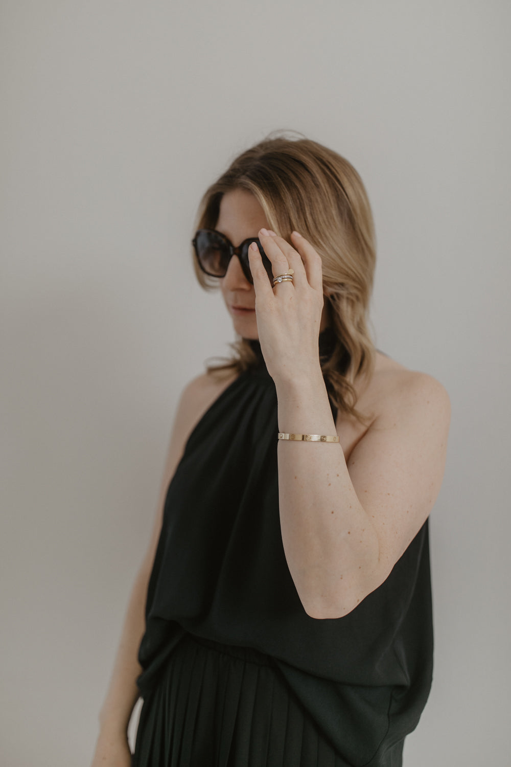 01.01.03 — The Ruffle Top / Black