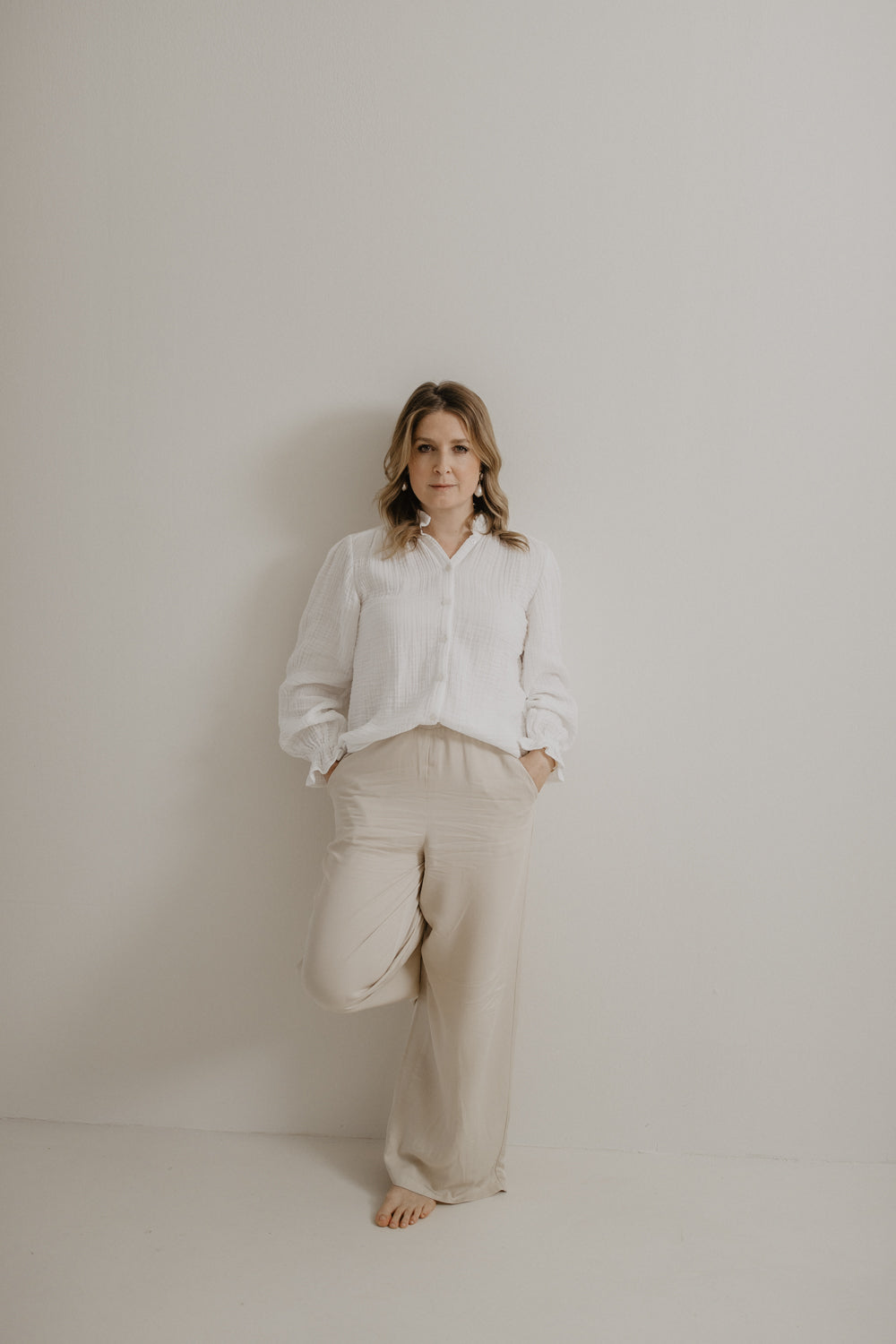 01.01.09 — The Muslin Blouse / White