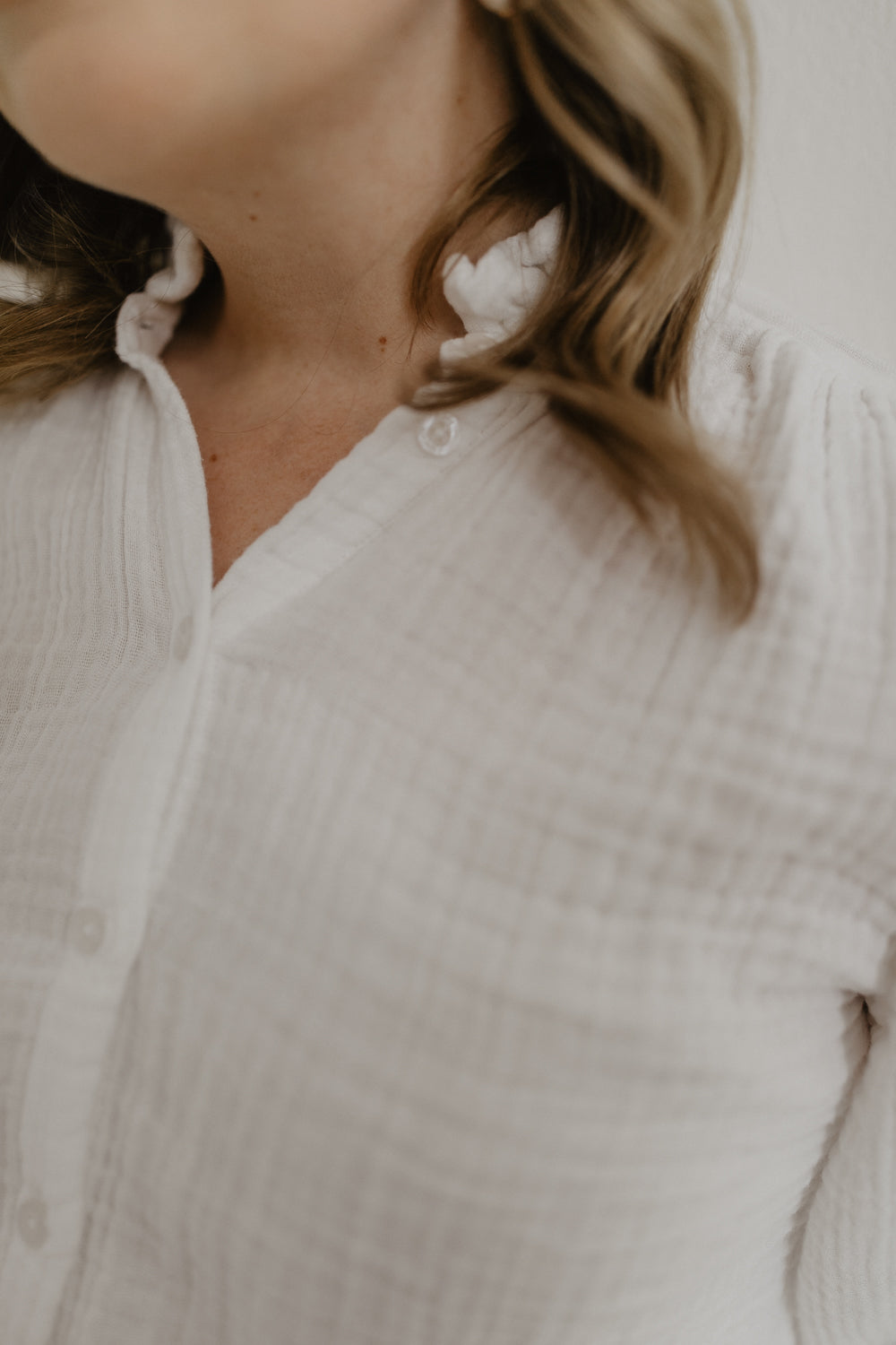 01.01.09 — The Muslin Blouse / White