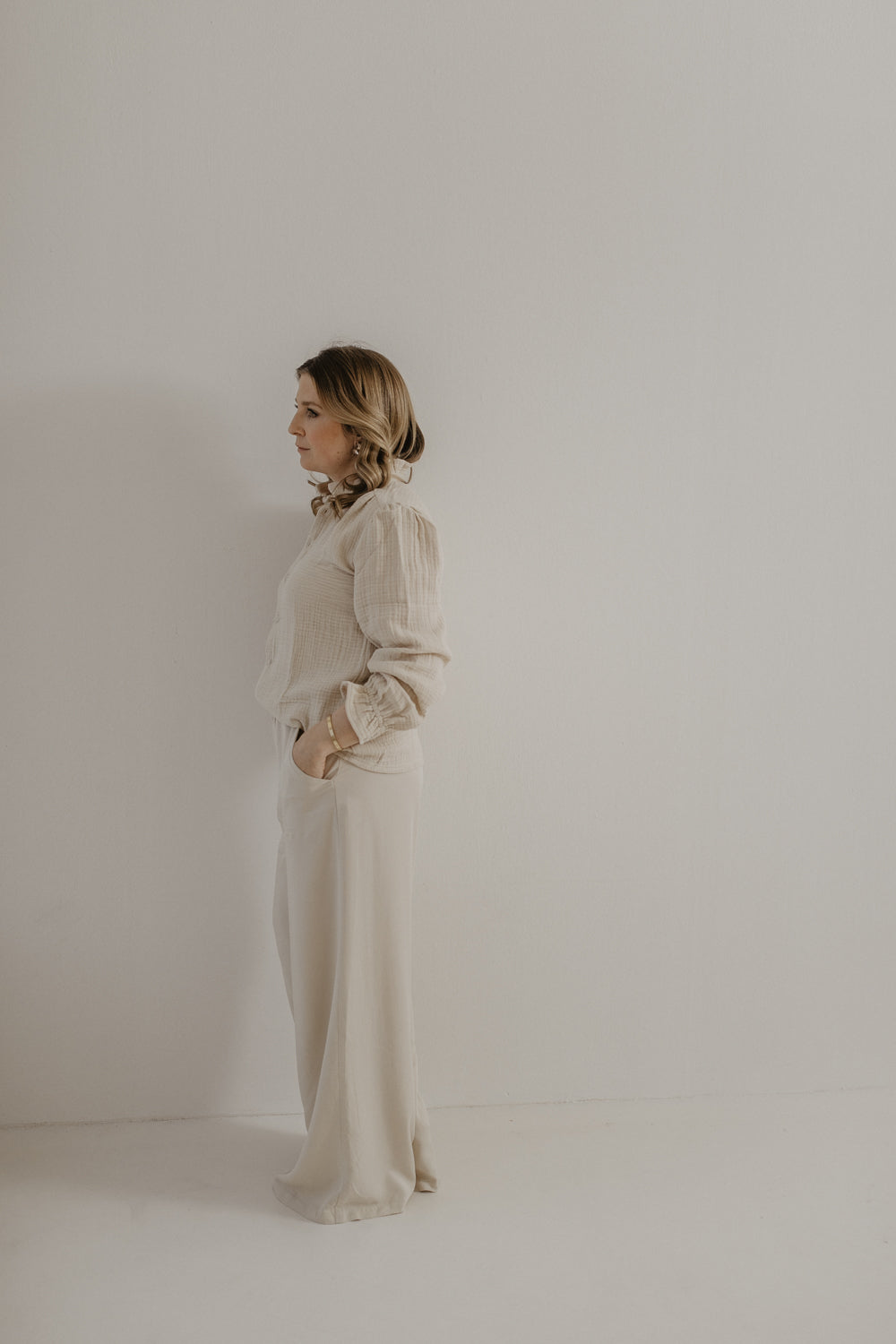 01.01.07 — The Muslin Blouse / Light Cream