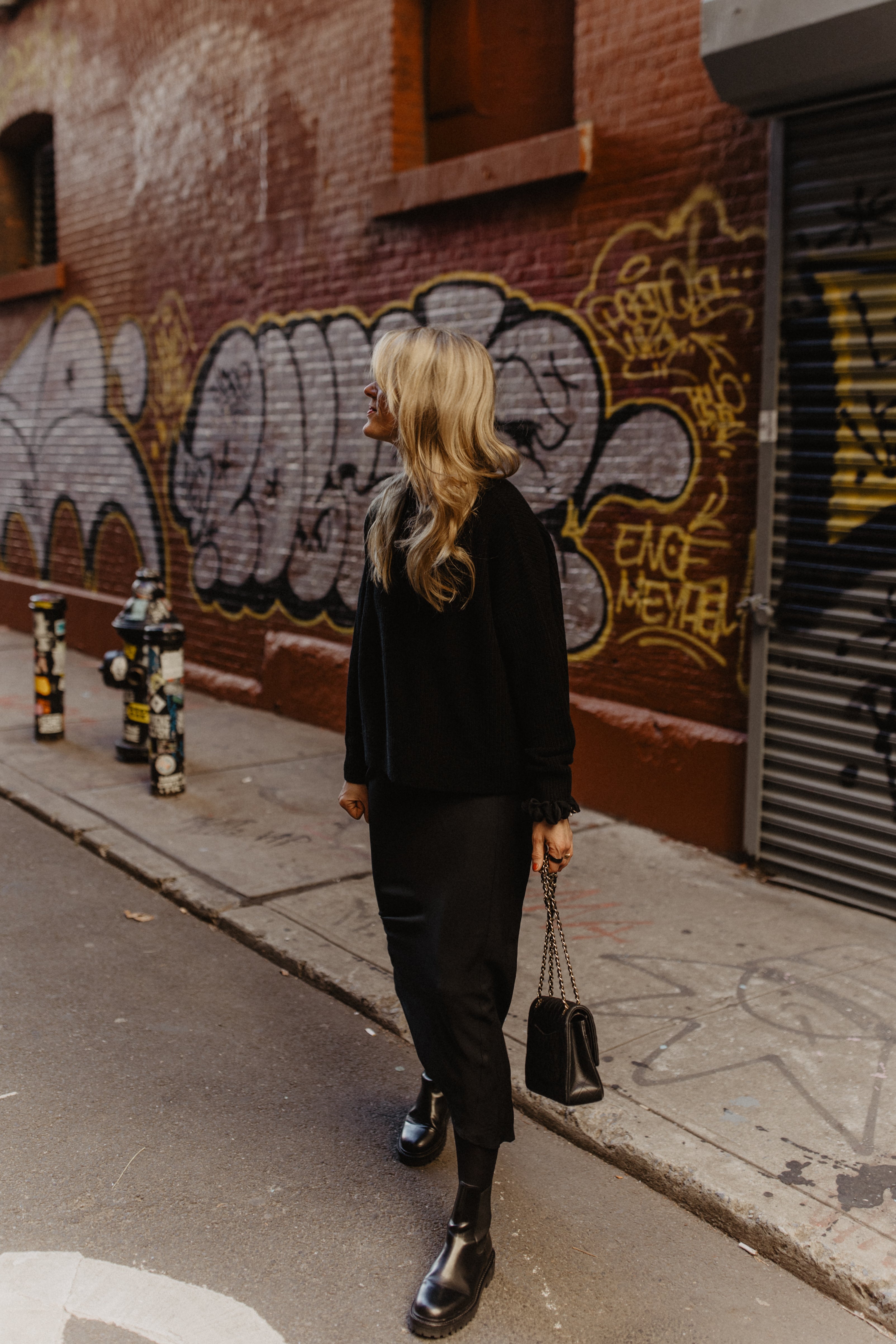 Midi-Rock „Black“ mit hoher Taille