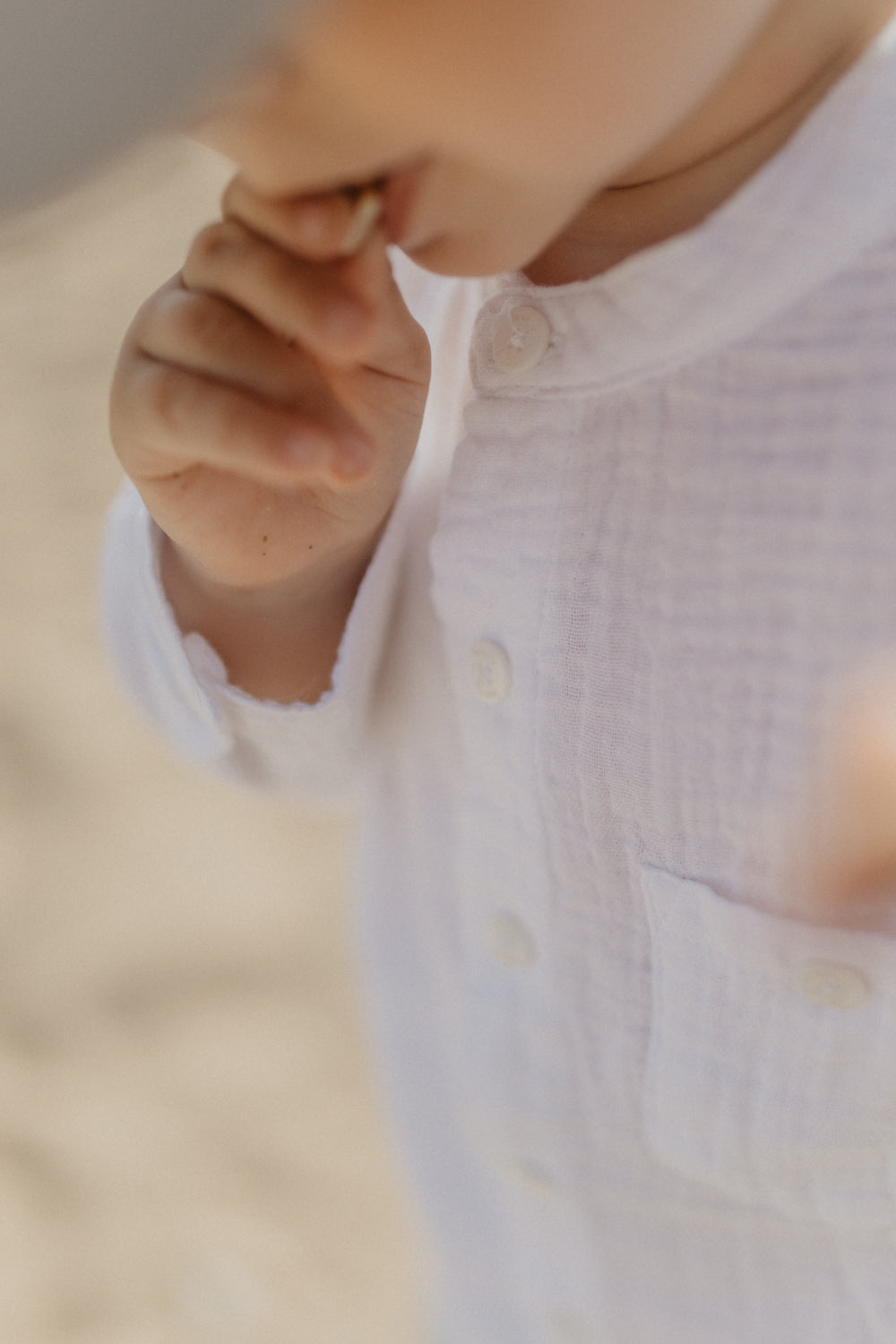Muslin shirt with breast pocket