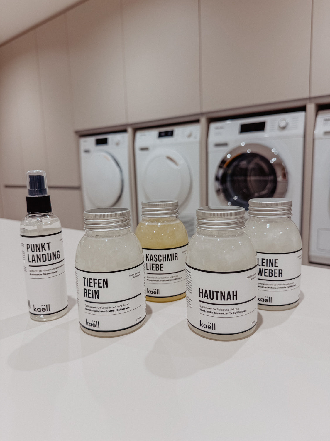 kaëll | Tiefenrein – Waschmittelkonzentrat für Synthetik & Kunstfasern