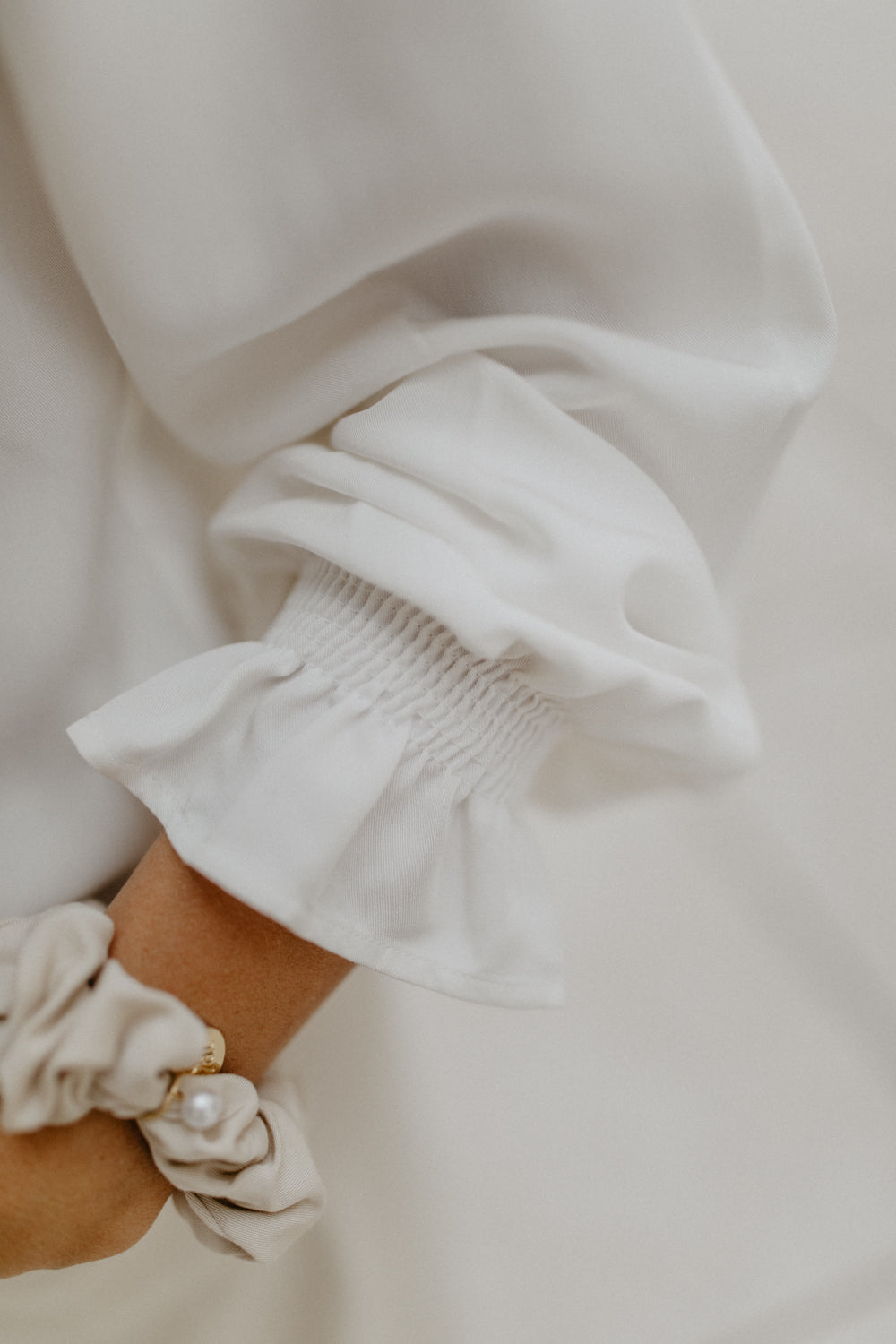 Bluse mit Rüschenkragen 'White'