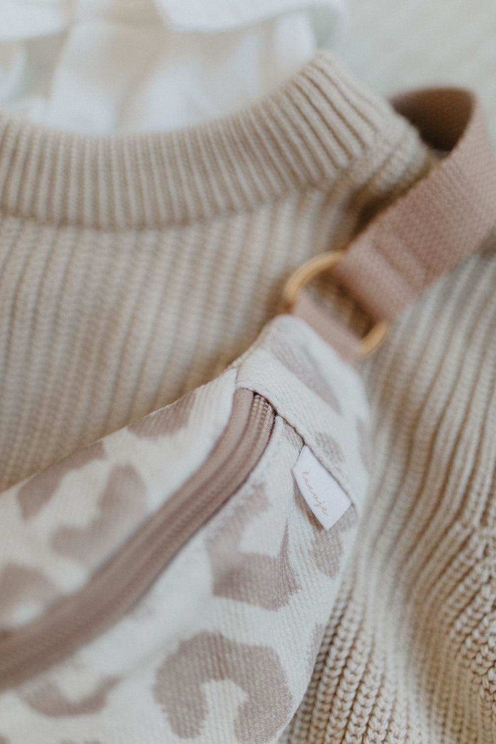 Sling Bag 'Leo 8'