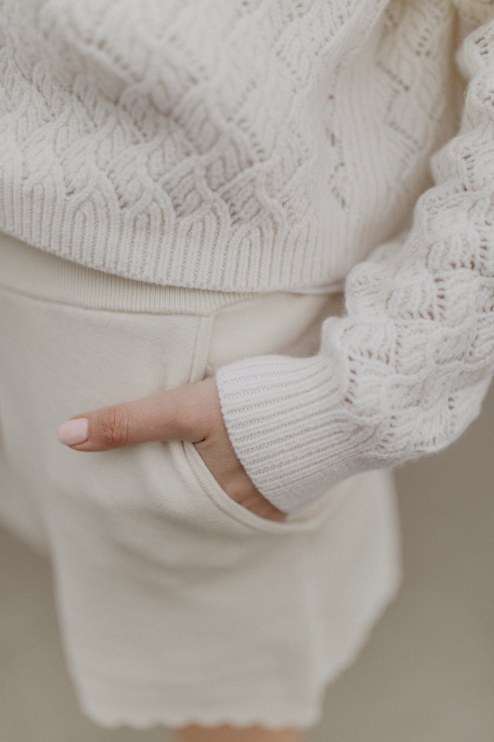leevje by AM Strickshorts 'Chloé' sand