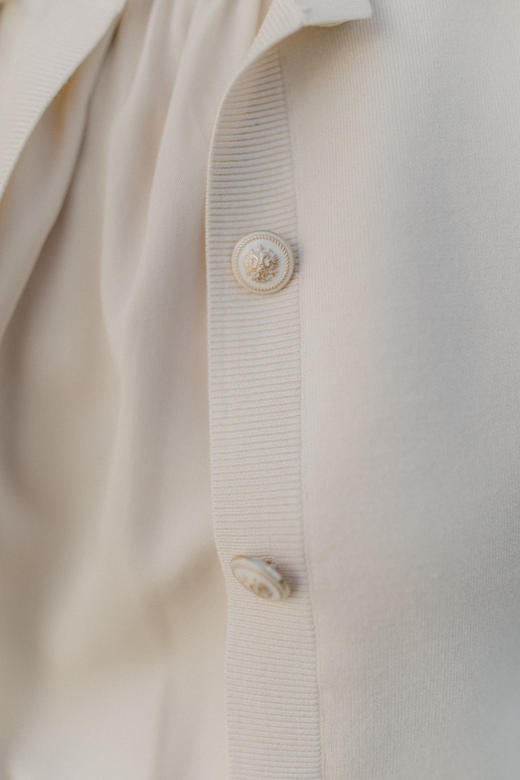 leevje by AM Cardigan 'Chloé' sand