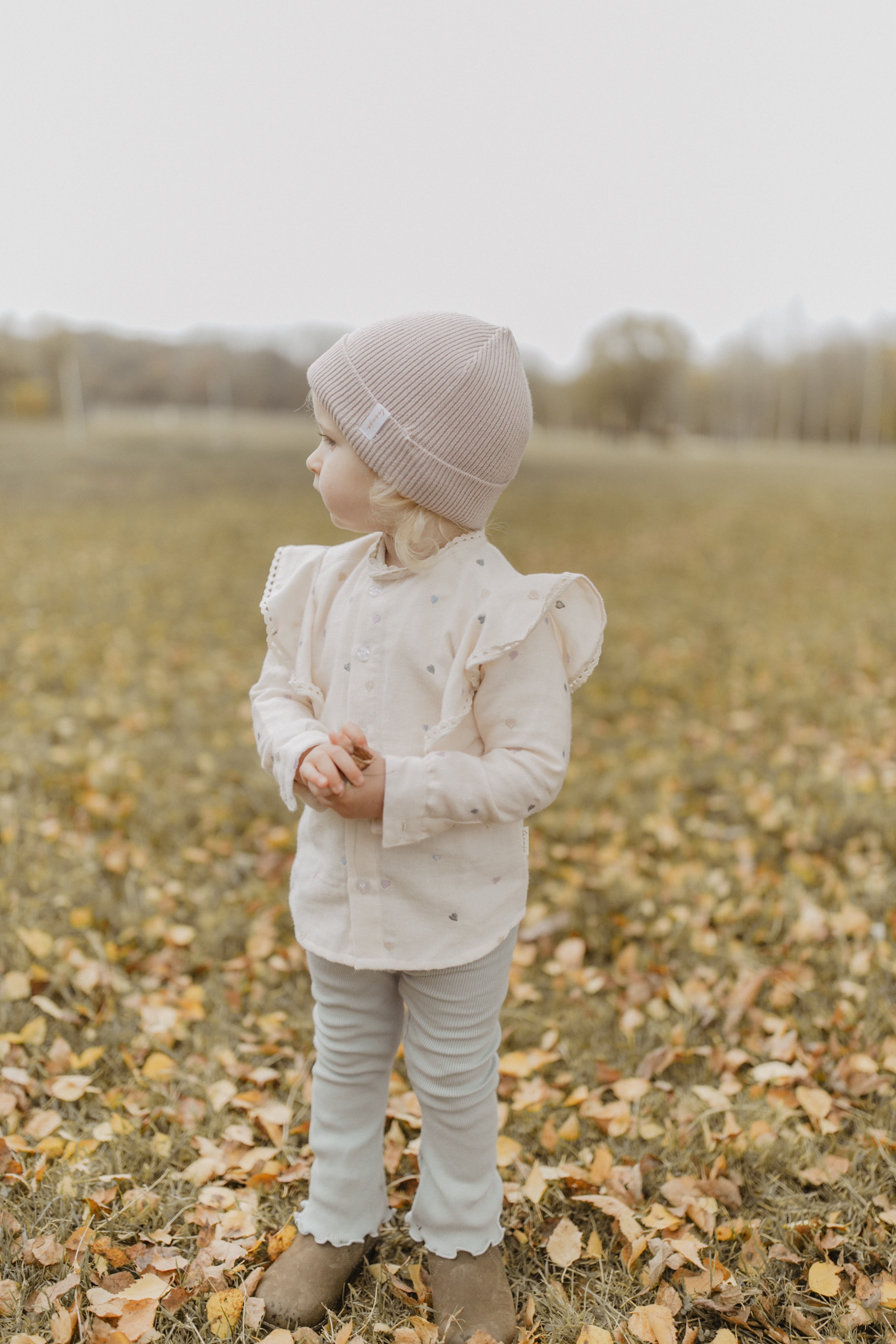 Schlag-Leggings 'soft green' mit Schleife aus Bio-Baumwolle