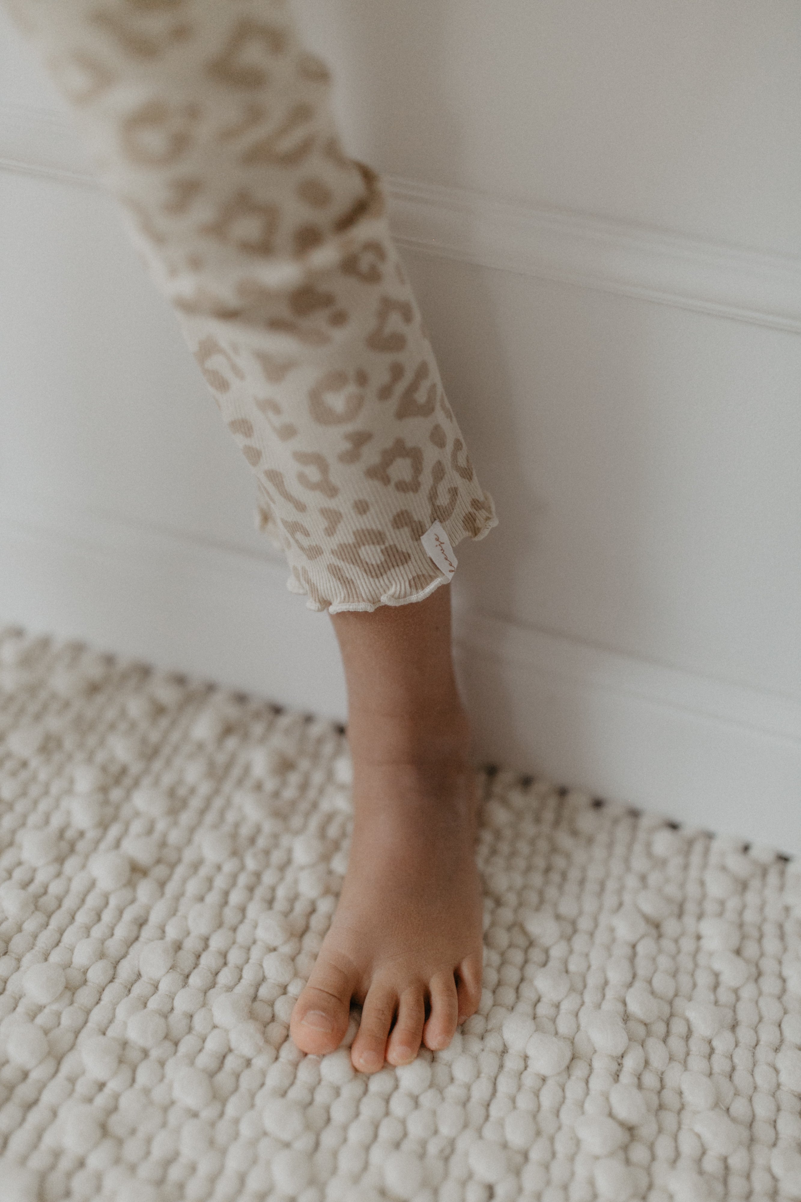 Schlag-Leggings 'leo' mit Schleife aus Bio-Baumwollte