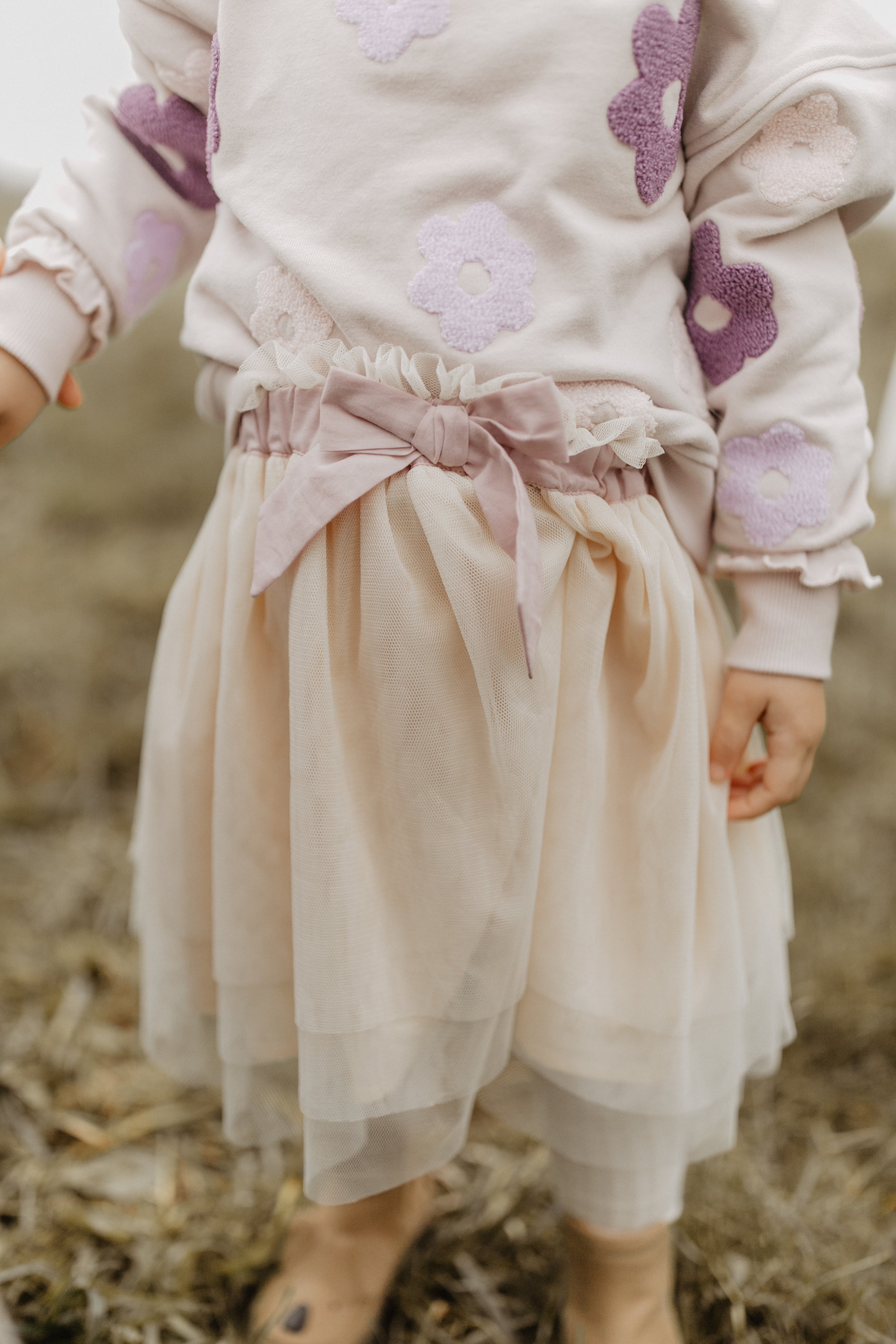 Tüllrock 'light beige & lavender' mit Volants und Zierschleife