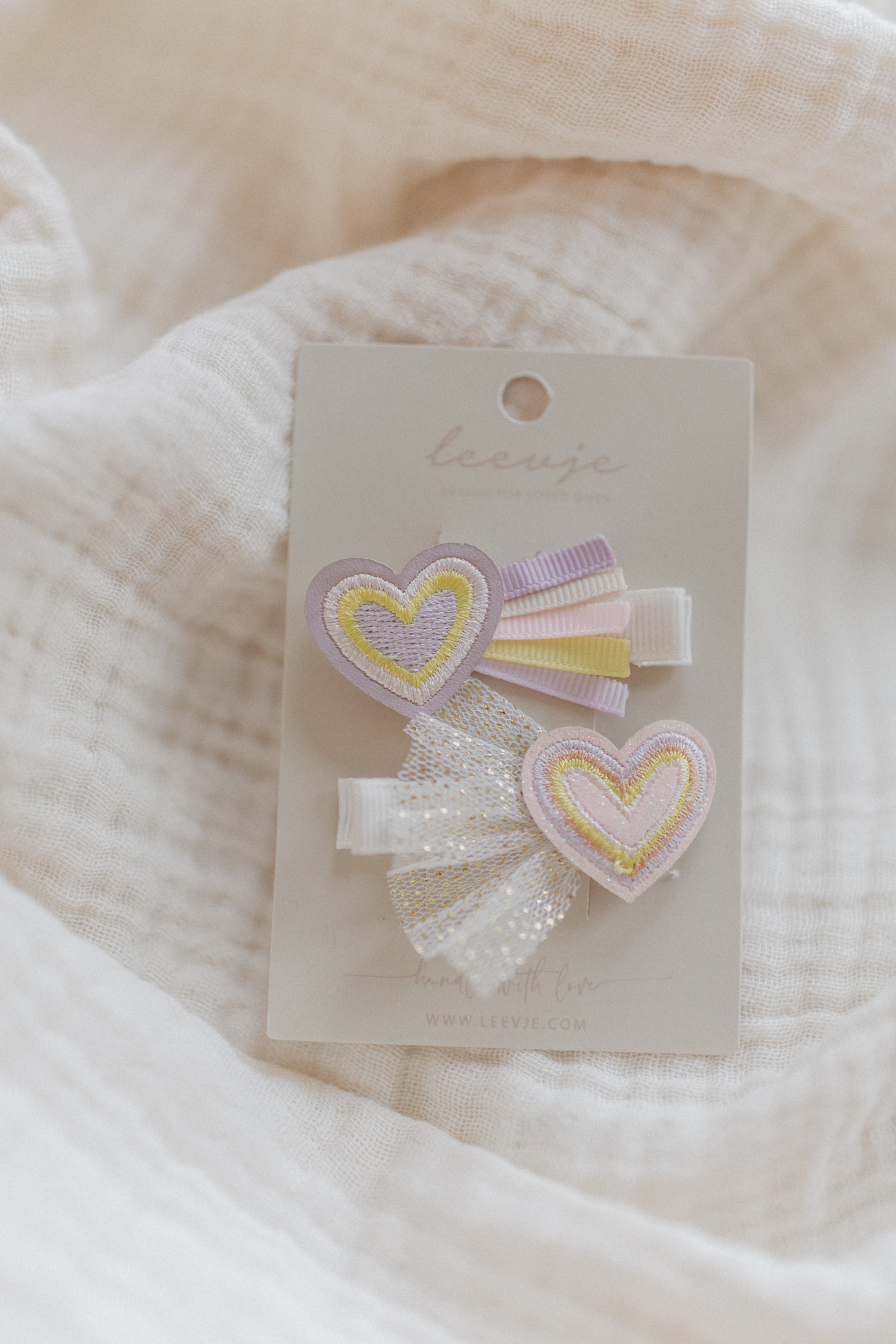Haarspangen 'embroidery heart clips'