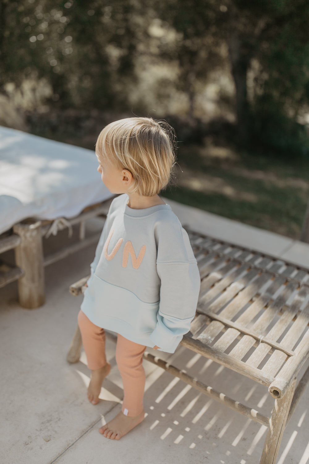 Unisex Oversized Sweatshirt ‘Sun’ in Clear Blue