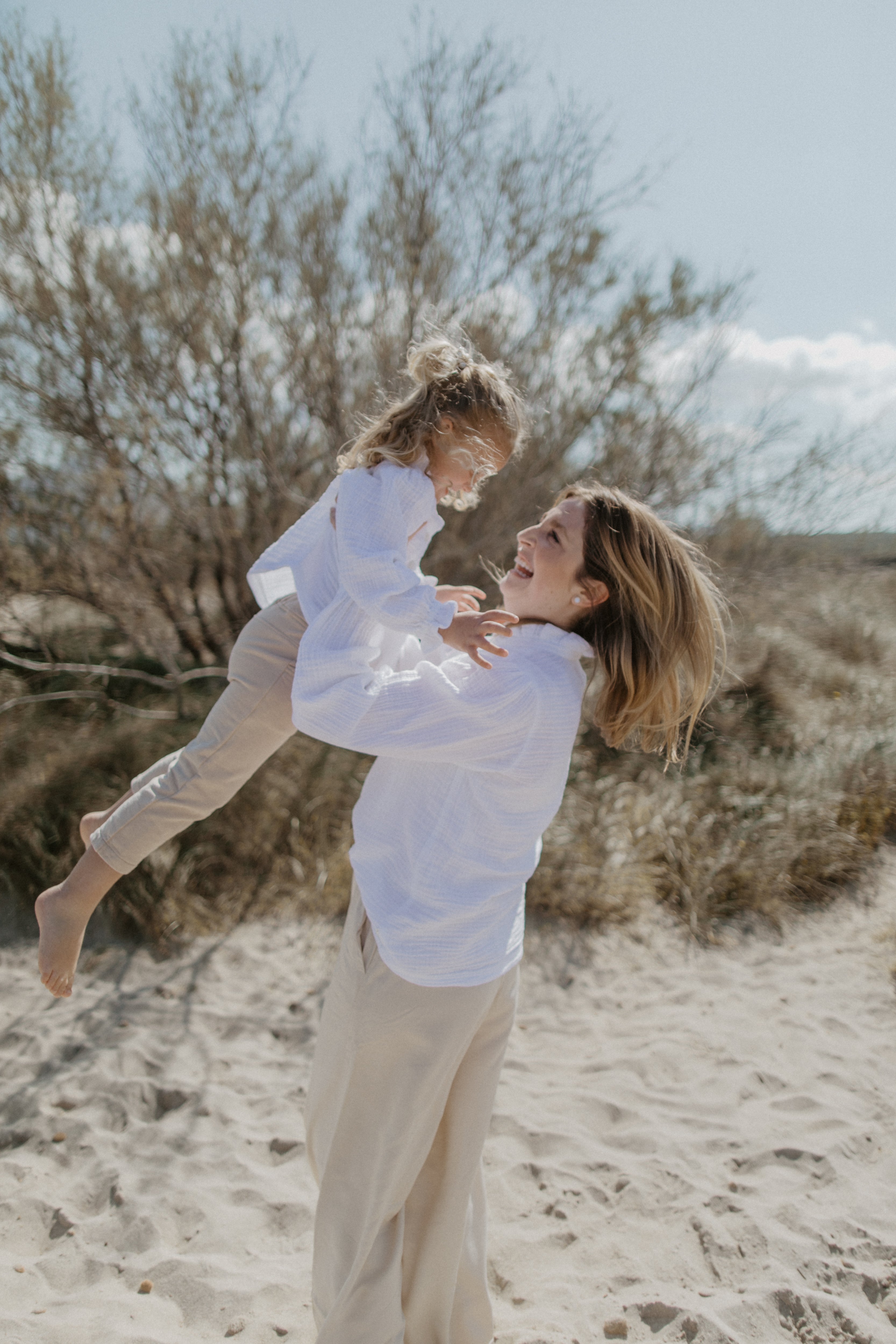 01.01.09 — The Muslin Blouse Mini Me / White