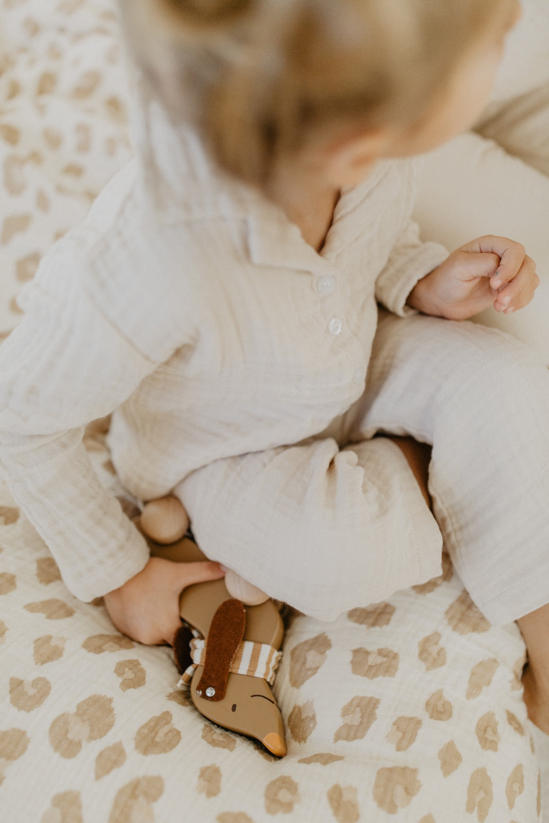 Mini-Me pyjama set 'cappuccino' made of muslin for children