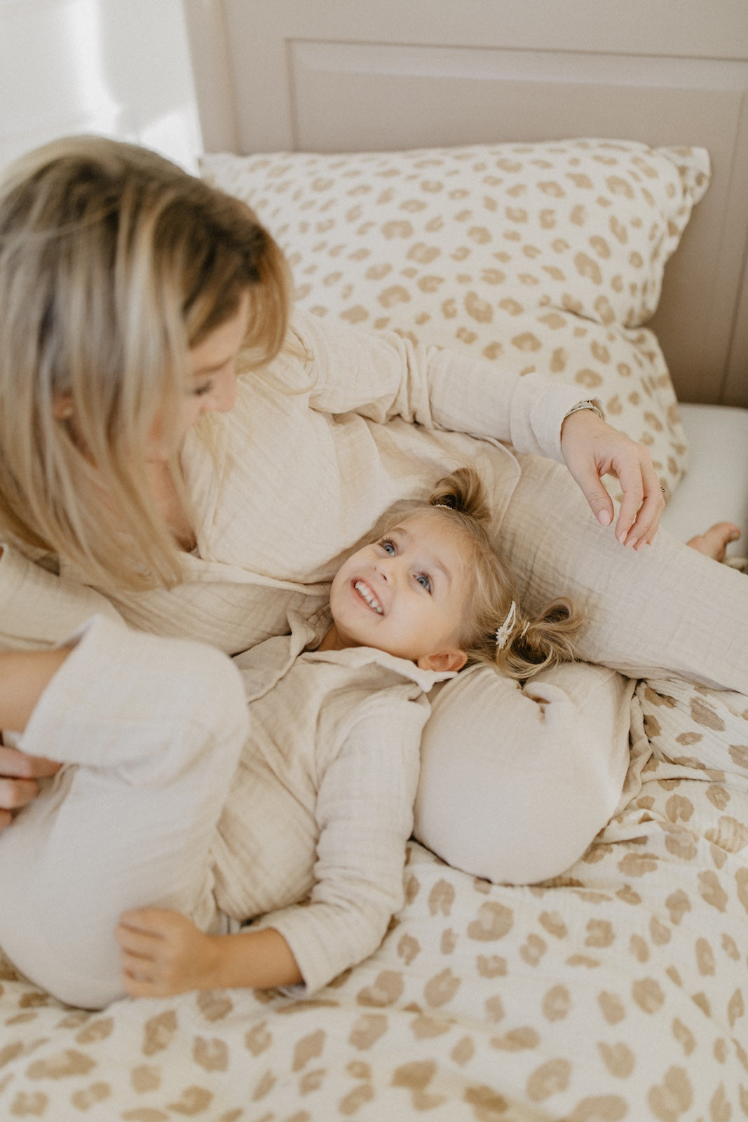 Mini-Me pyjama set 'cappuccino' made of muslin for children