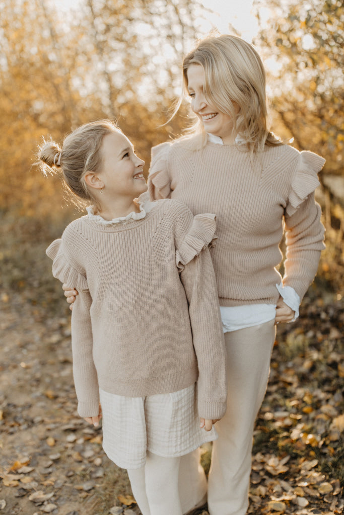 Mini-Me Strickpullover ’Dusty Rose’ Mit Volants Für Frauen Frauenmode