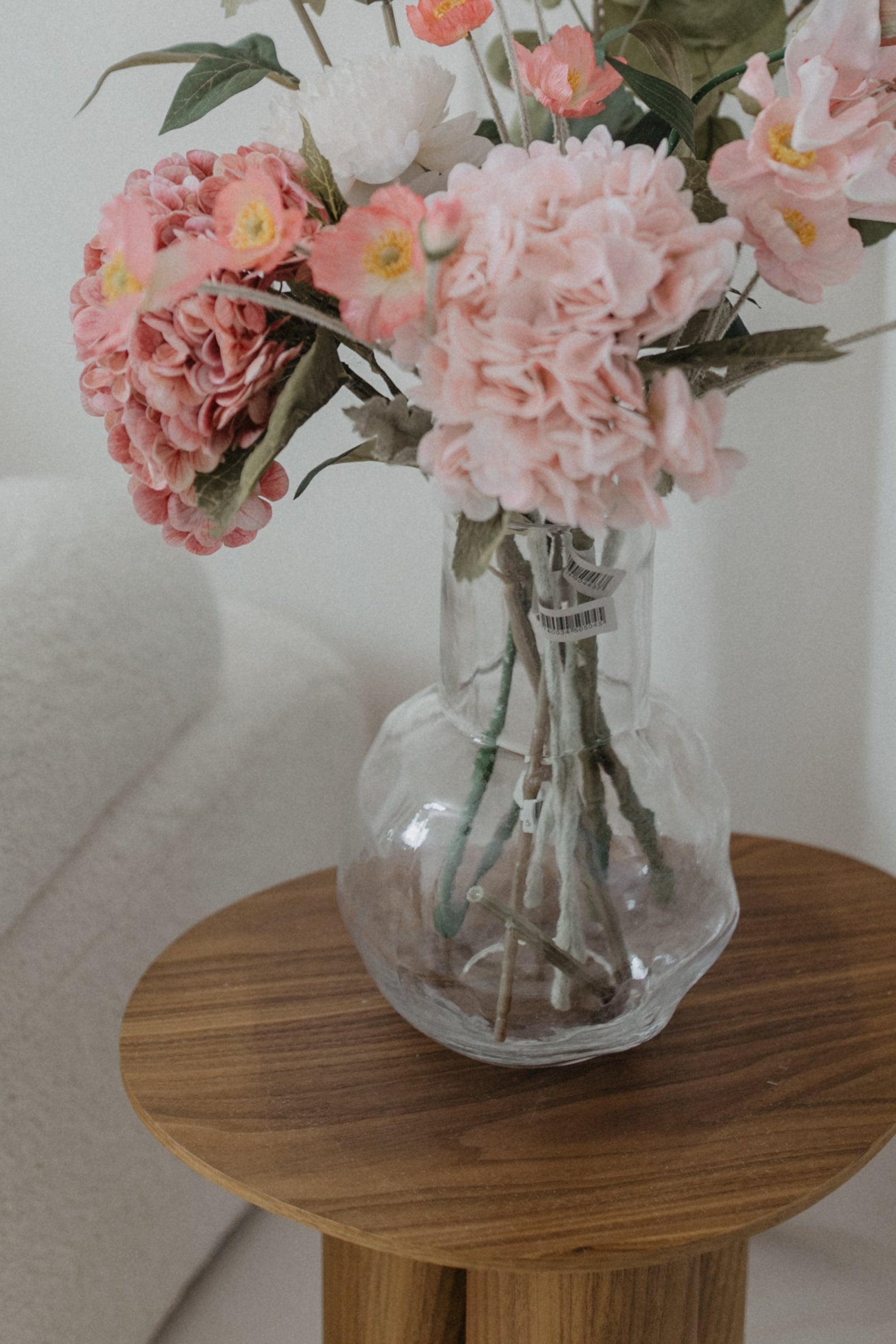 01.08.05 — The Bunch Vase Large / Clear