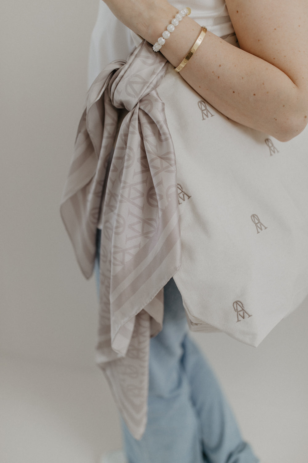 01.07.04 — The I AM Sign Canvas Tote