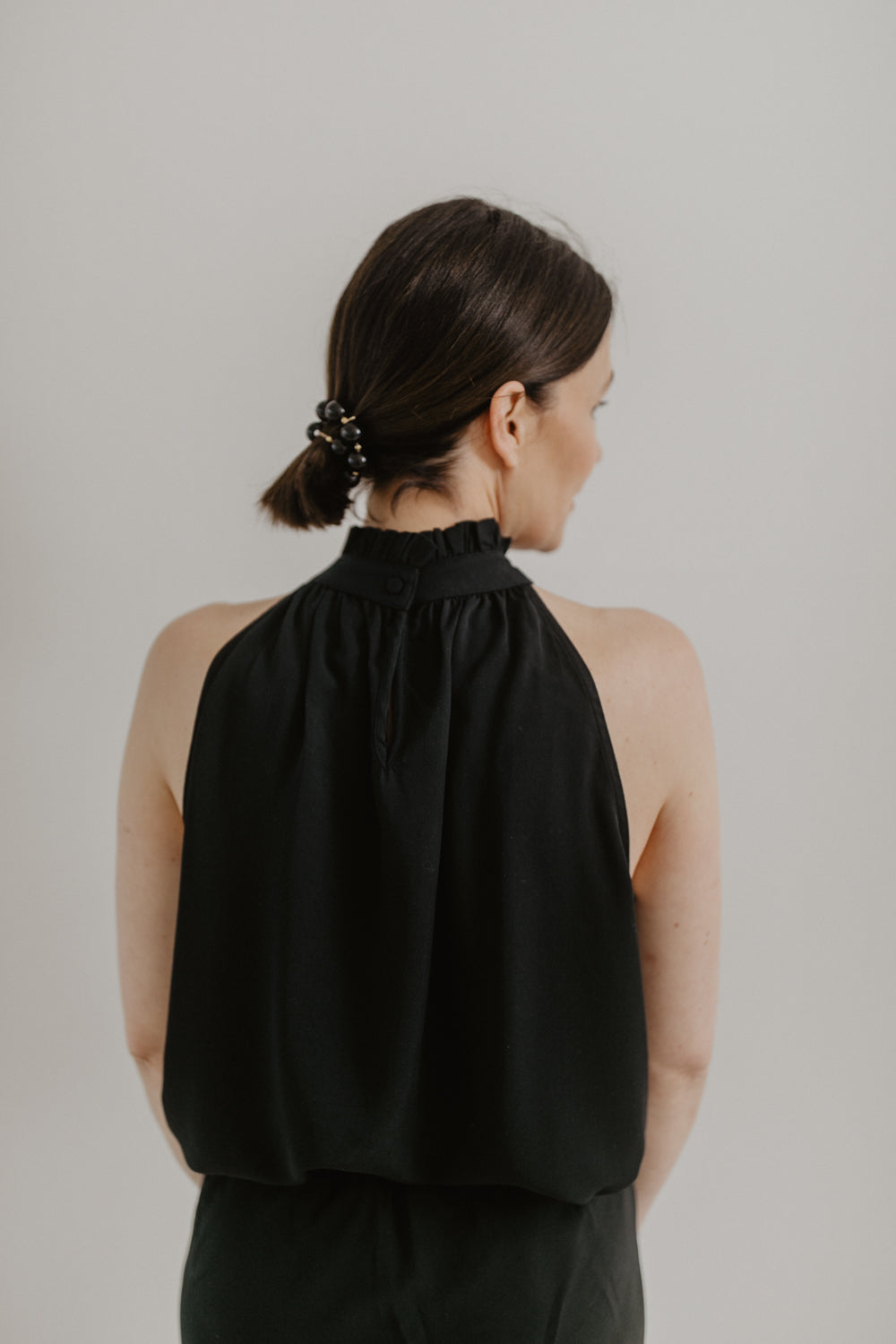 01.01.03 — The Ruffle Top / Black