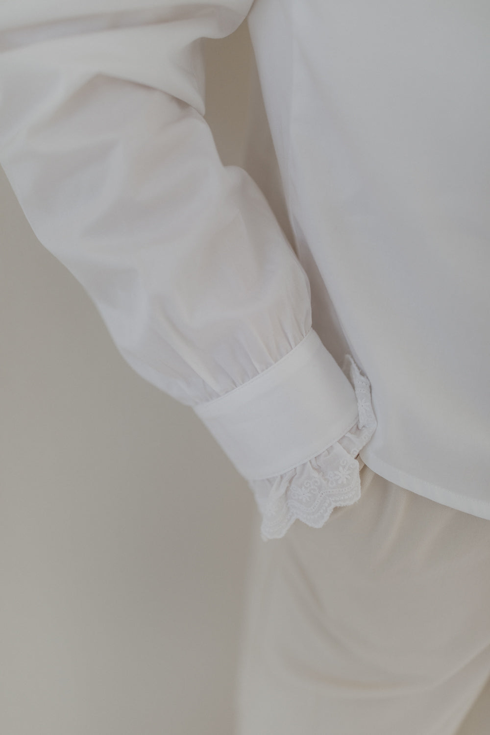 01.01.05 — The Lace Blouse / White