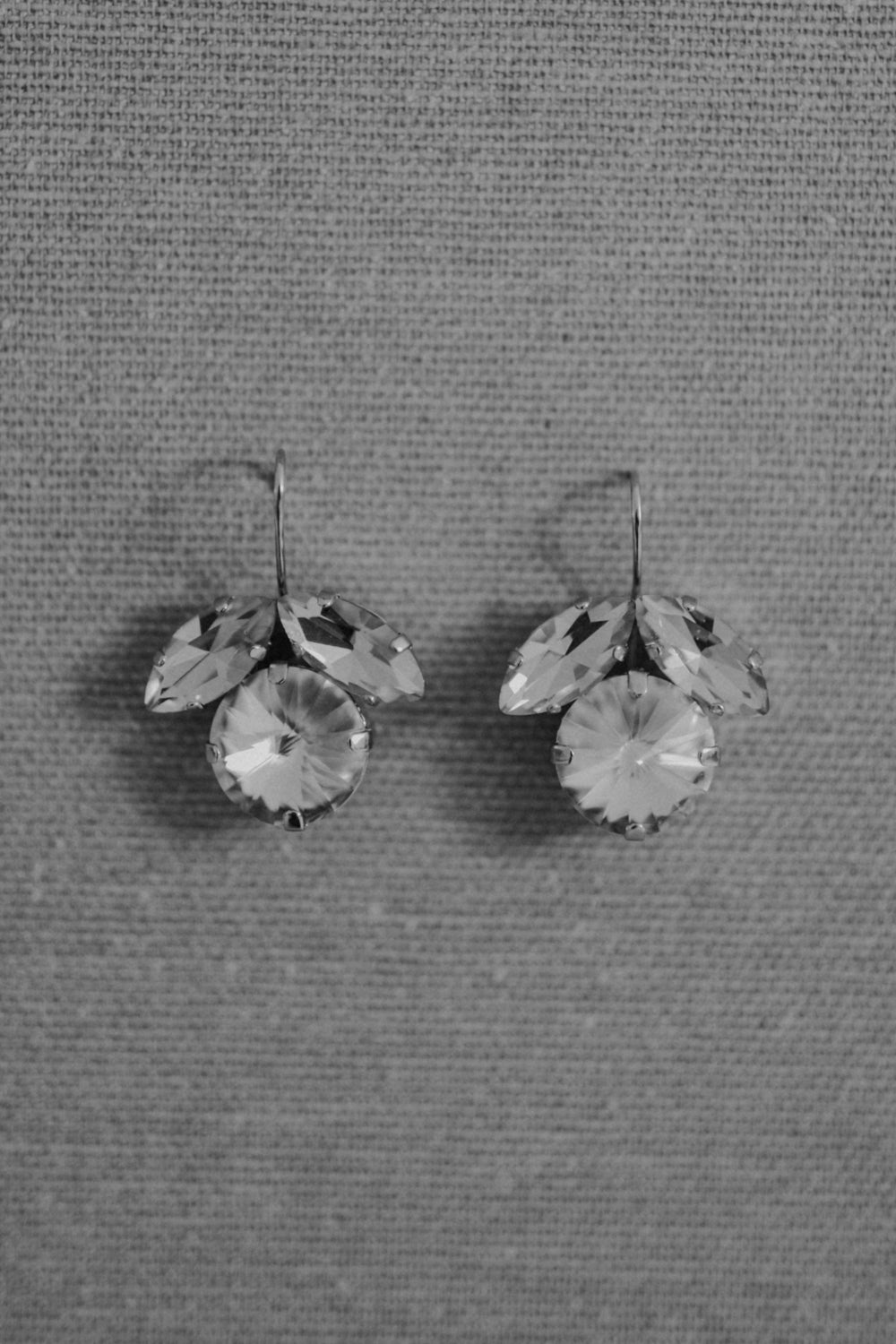 01.07.09 — The Drop Earring / Champagne