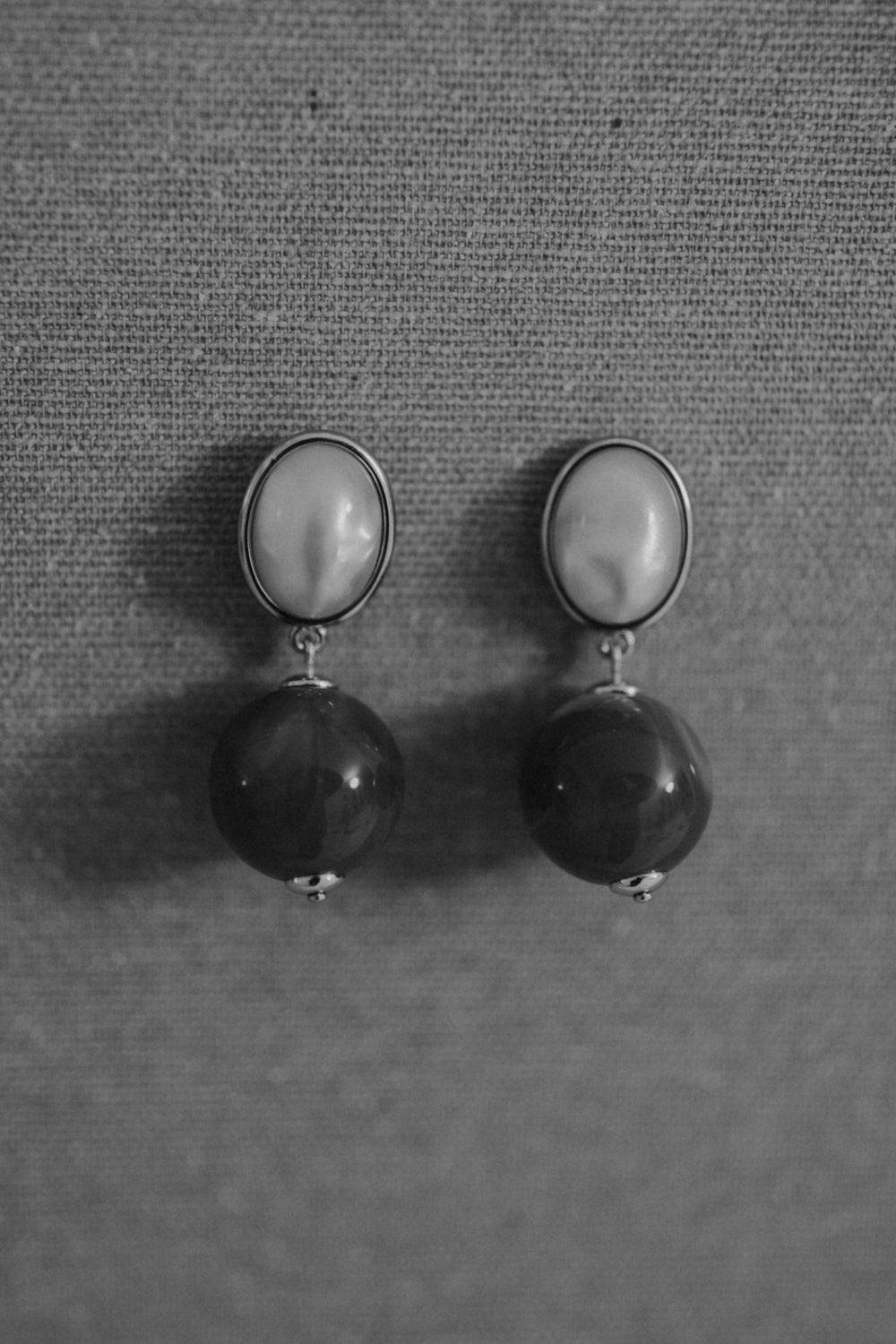 01.07.12 — The Pearl Stud / Sand