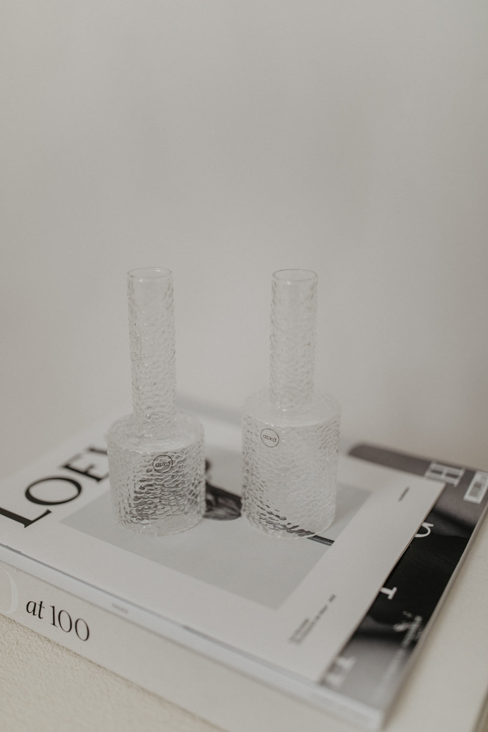 01.08.04 — The Airy Vase Large / Clear