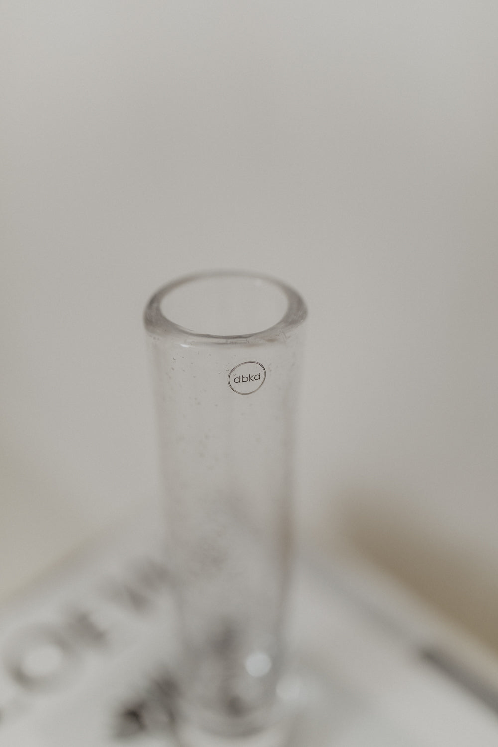 01.08.08 — The Tall Vase Large / Clear