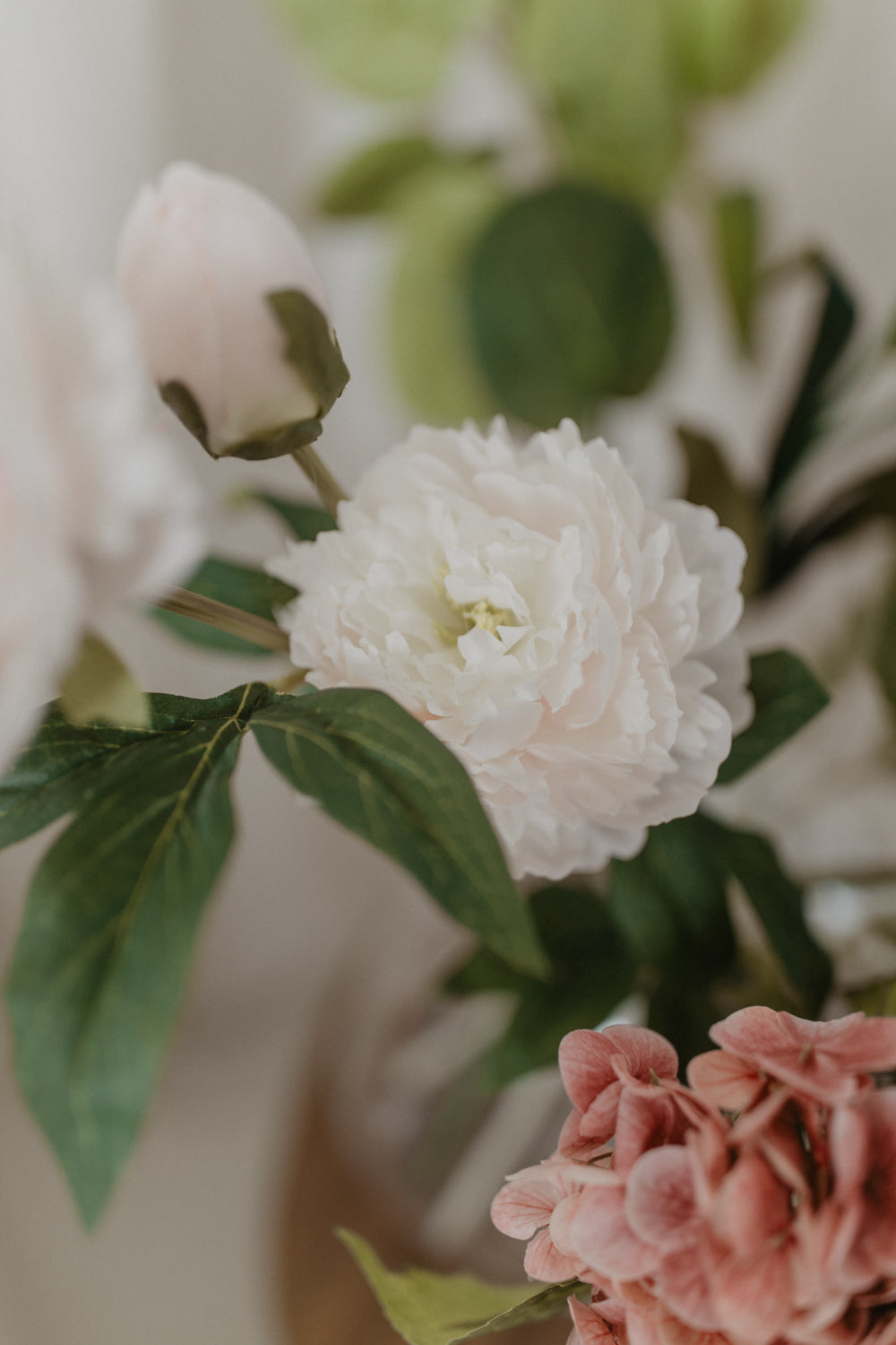 01.08.02 — The Bouquet / Perfect Pinks