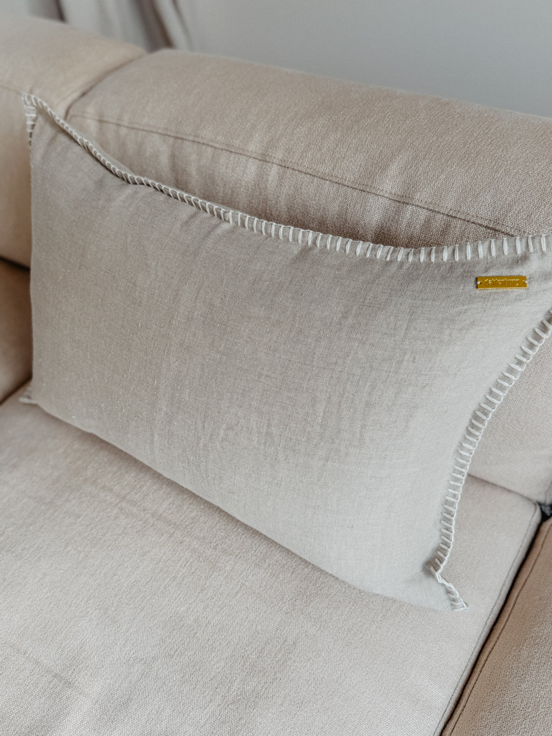 dahlenburg® | Kissenbezug mit Stitch Beige-Natur - 60cm x 40cm