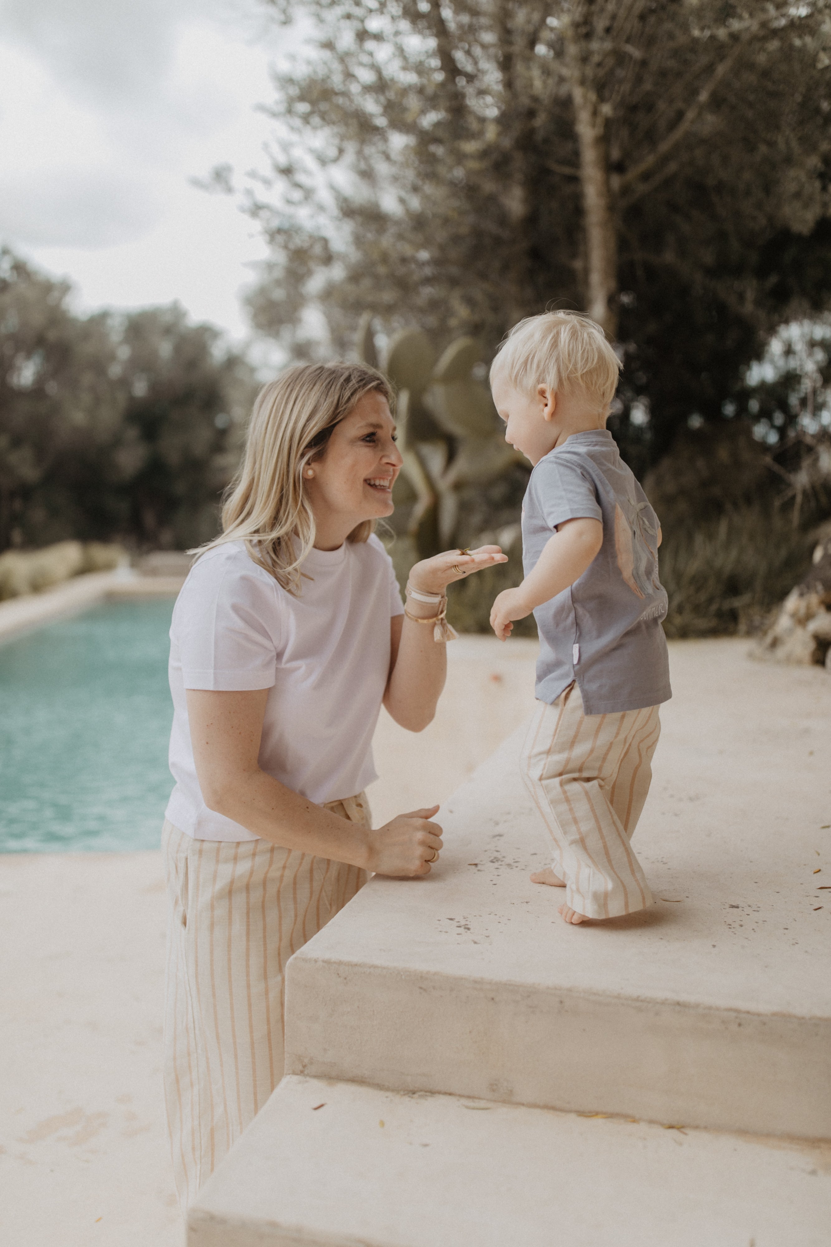 Trousers ‘Beige Stripes’ in Linen Optic