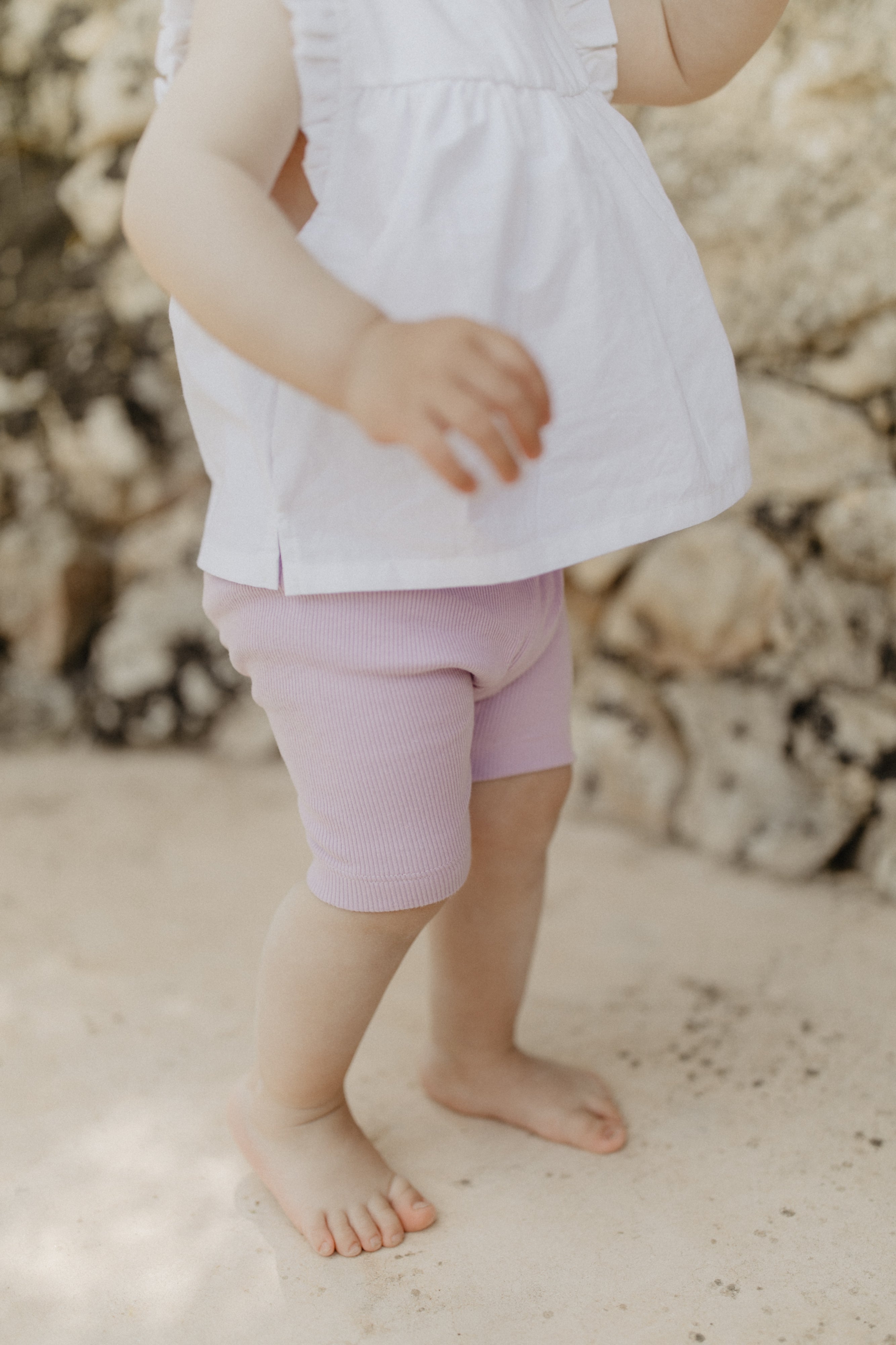 Short Organic Cotton Leggings with Front Drawstring Appliqué