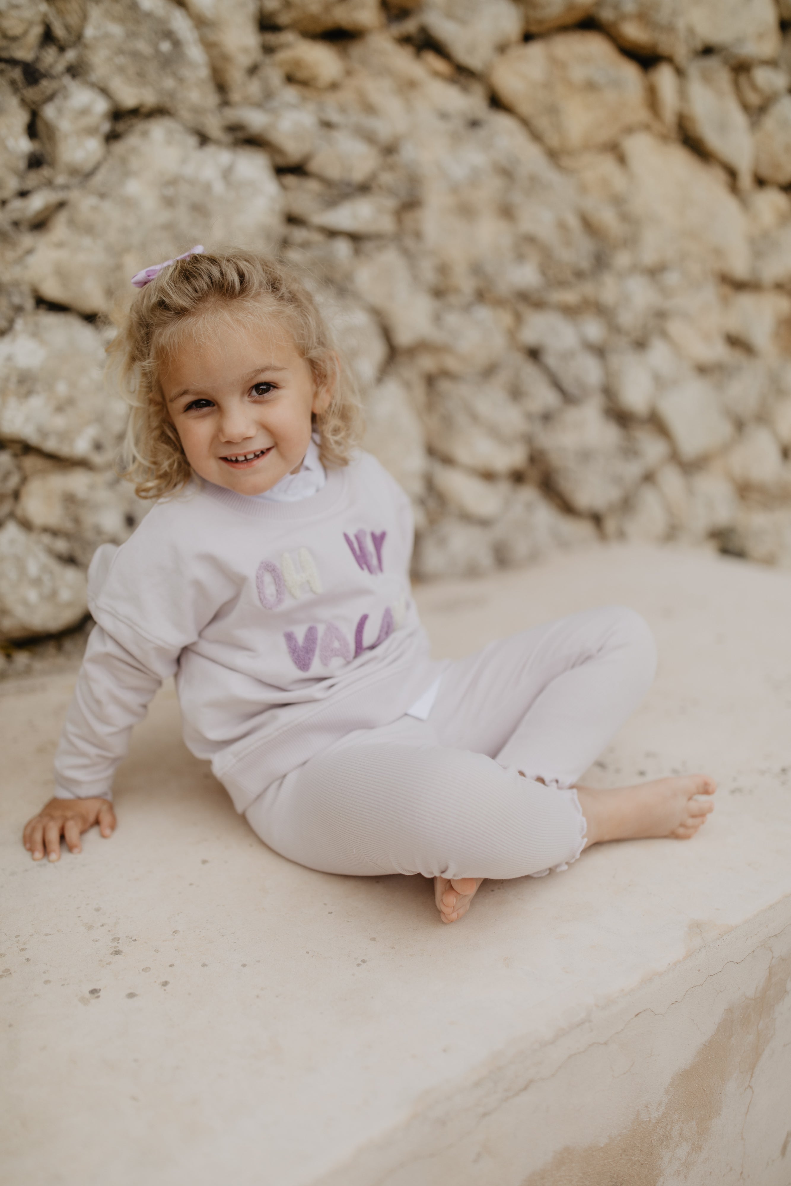 Sweatshirt 'Oh Hey Vacay' in Lavender