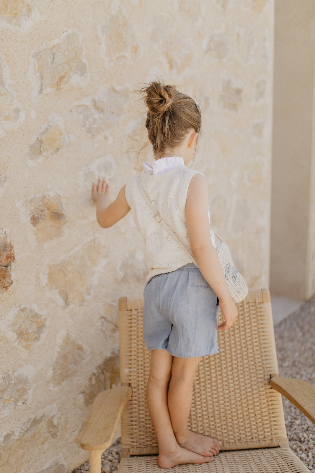 Leinenshorts 'clear blue' mit Gürtel