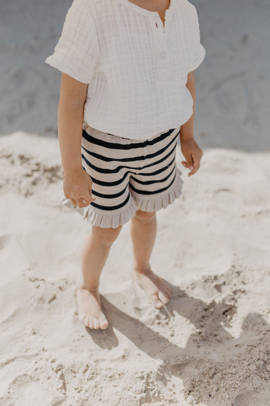 Shorts with Ruffled Hem 'navy stripes'