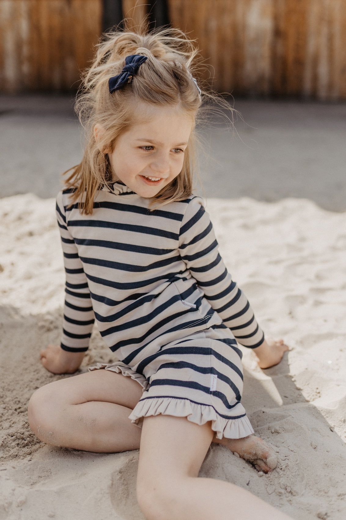 Shorts with Ruffled Hem 'navy stripes'