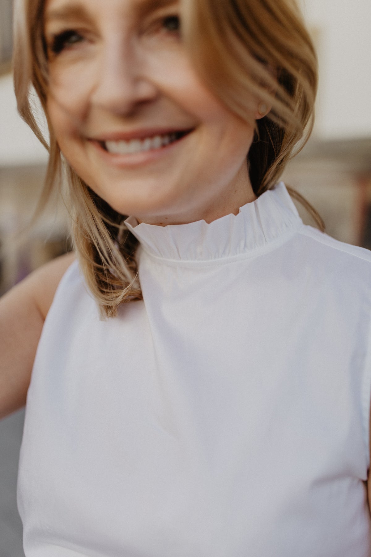 The Frill Collar Top / White