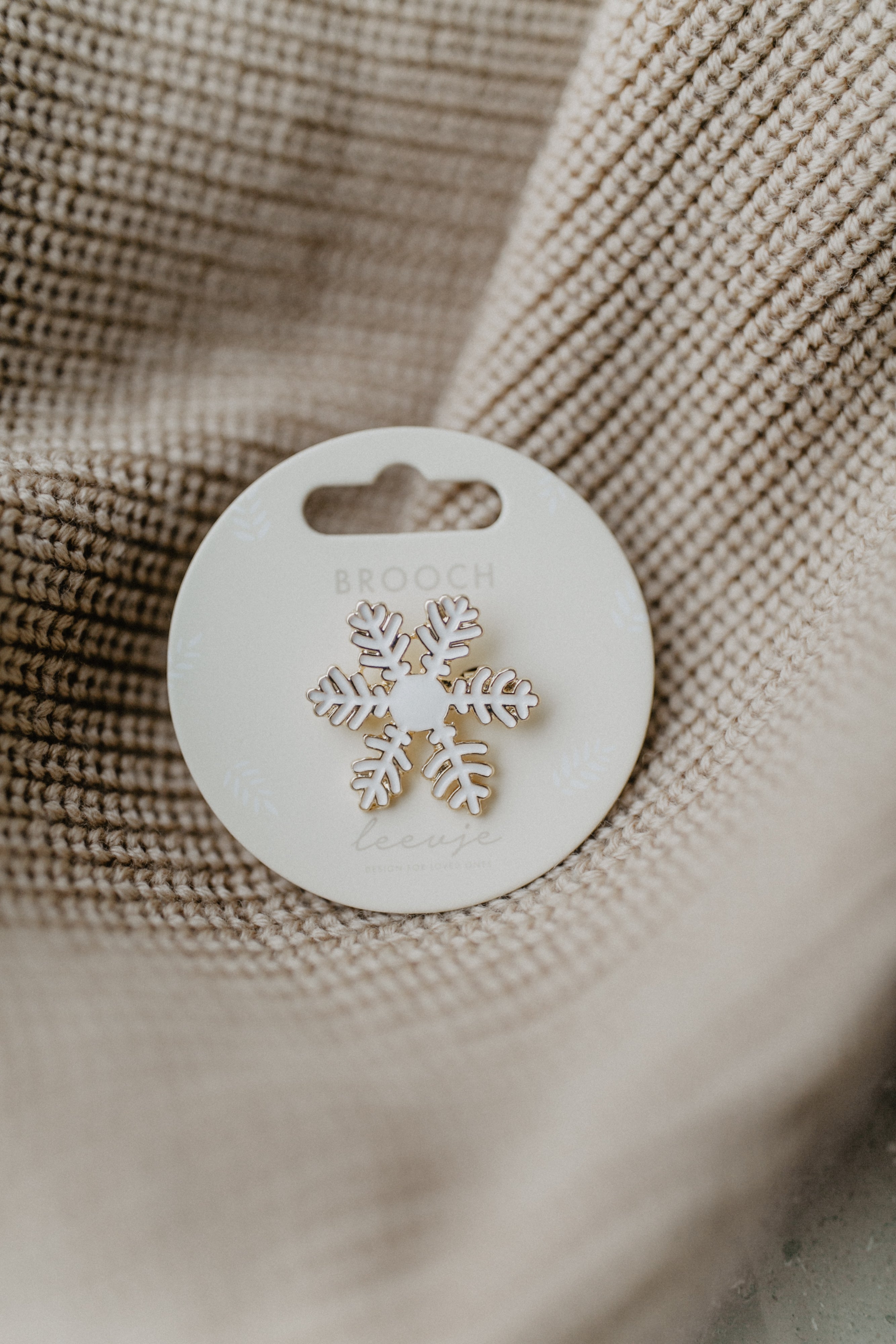 Brosche 'snowflake'
