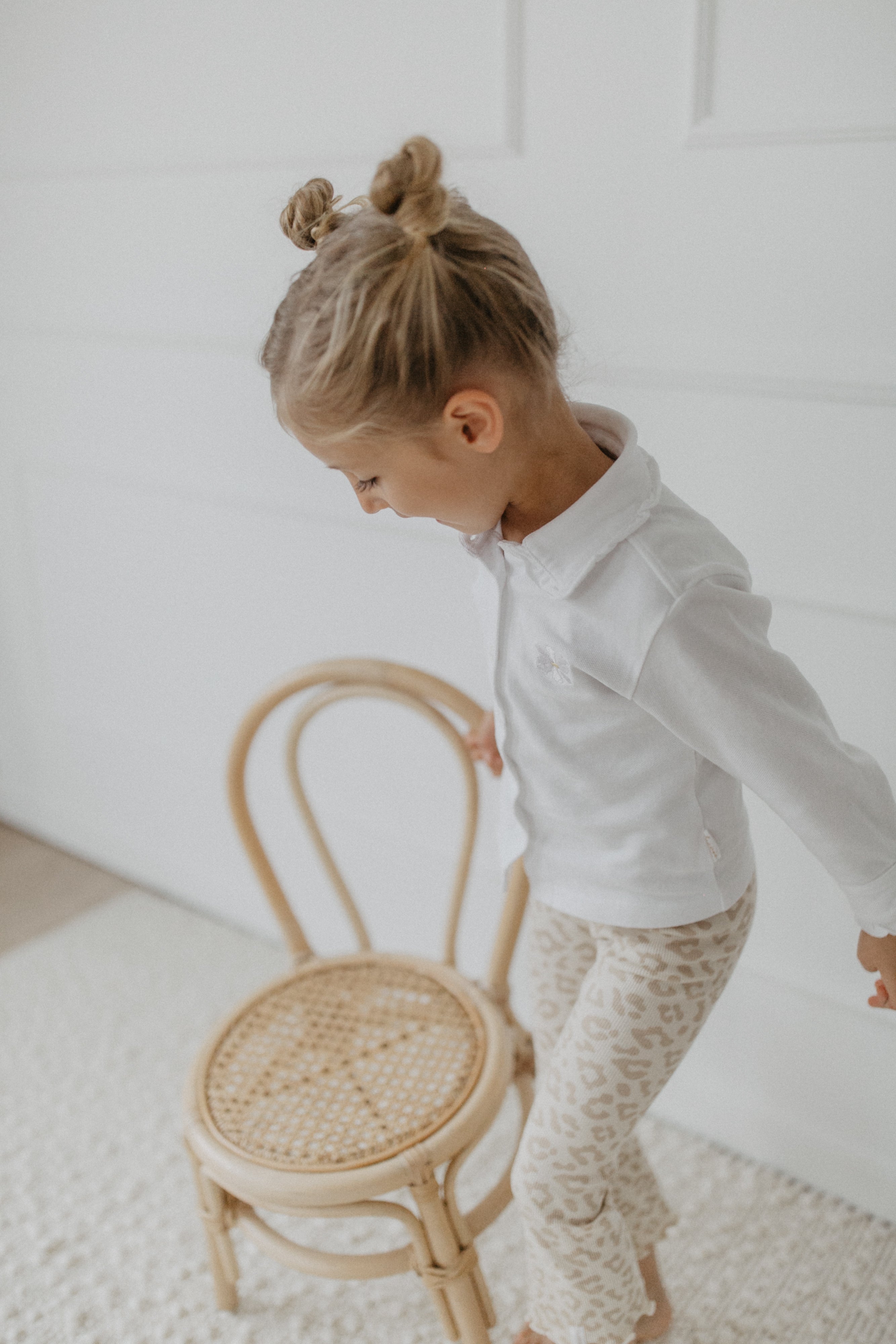 Piqué Bluse mit Blüten-Stickerei