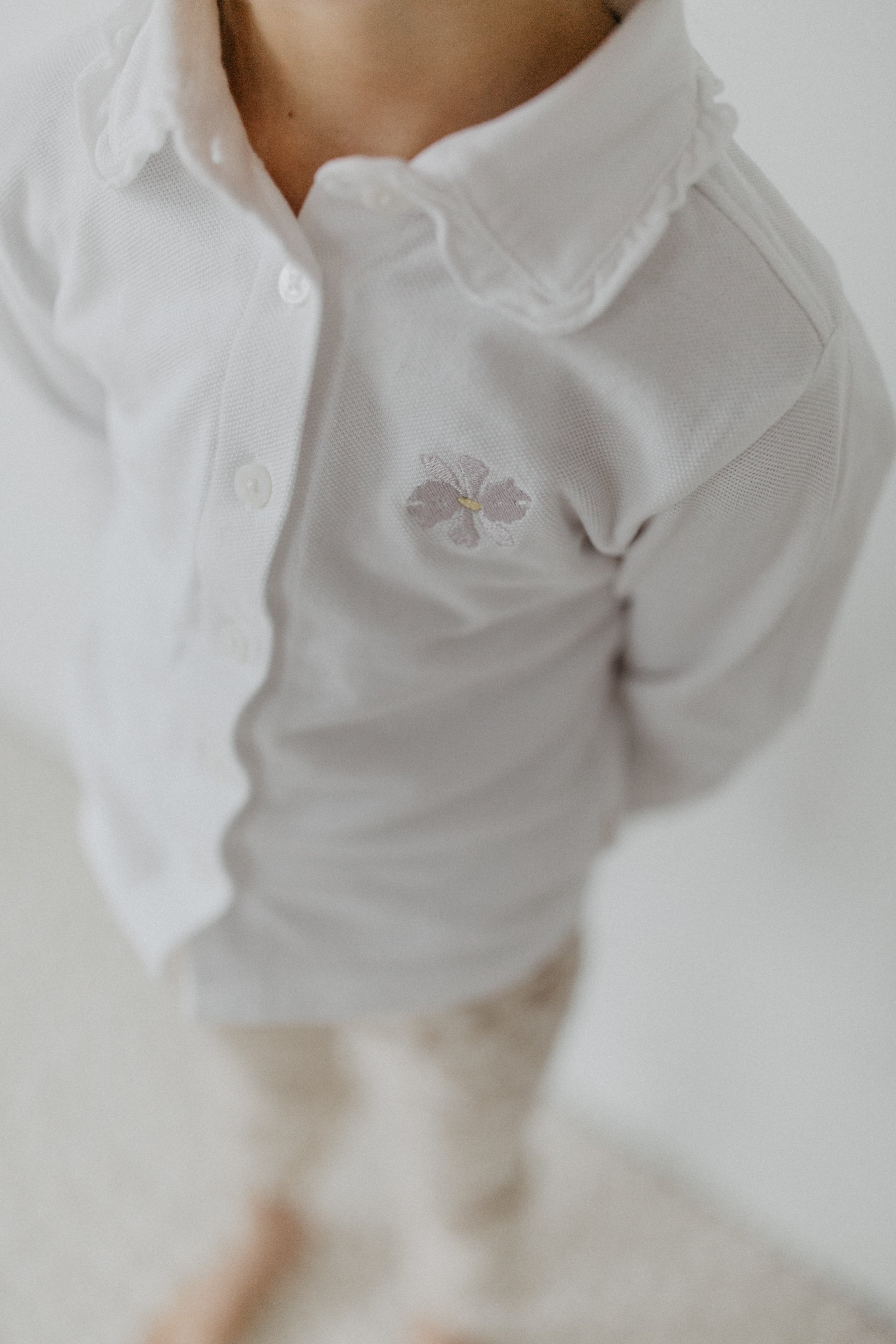 Piqué Bluse mit Blüten-Stickerei