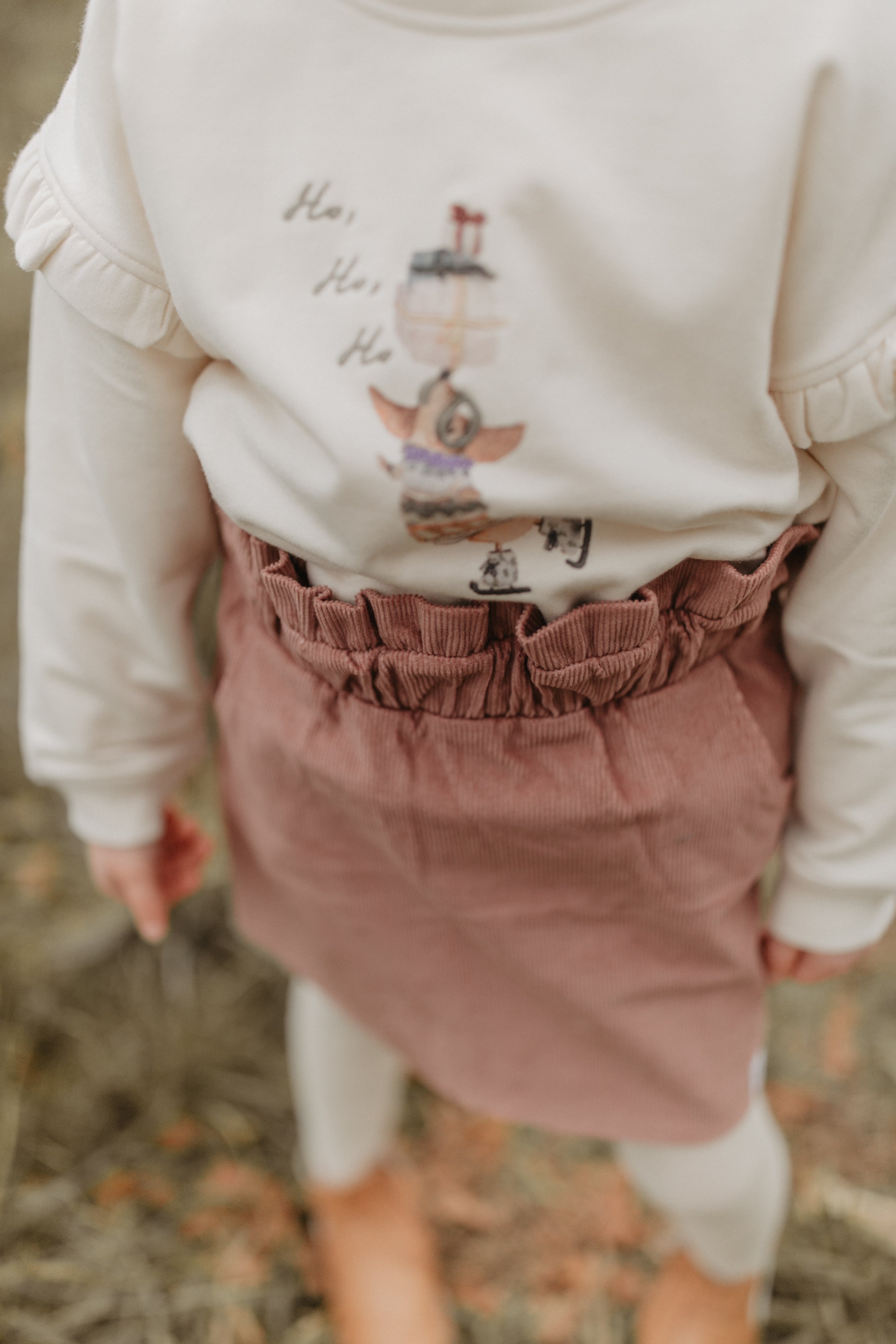 Oversized Sweatshirt Dackel 'ho, ho, ho' mit Rüschendetails