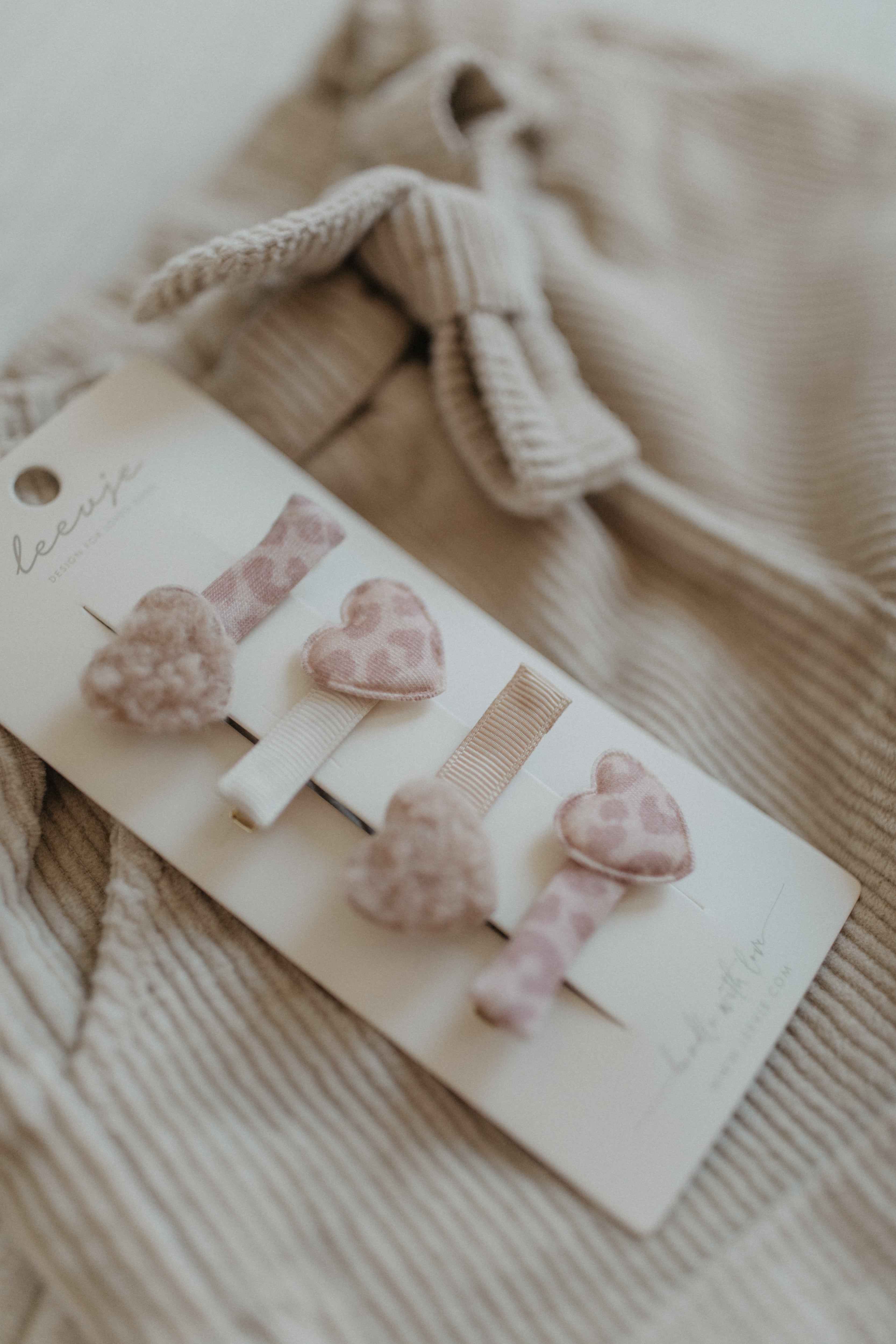 Hair Clips 'Leo Hearts'
