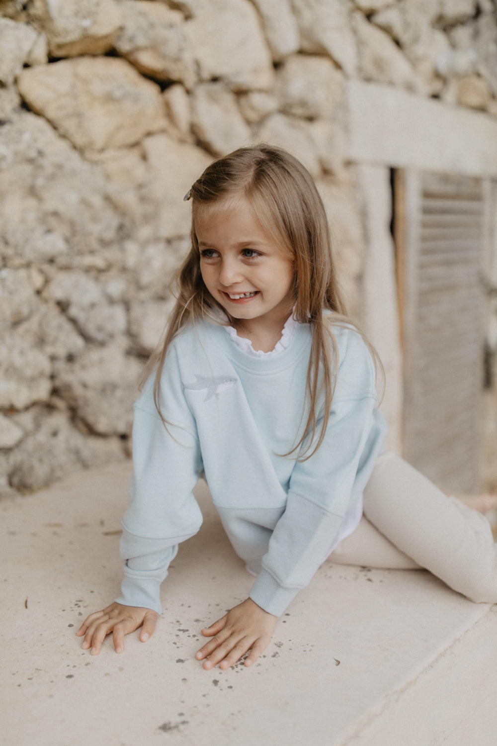 Unisex Oversized Sweatshirt with Shark ‘Oh Hey Vacay’