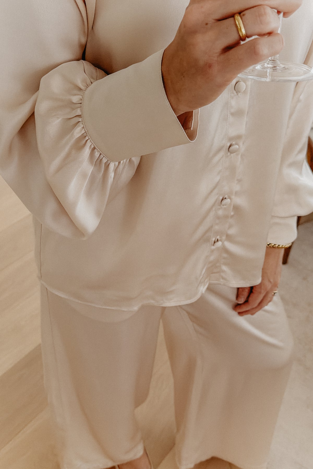 Flowing Blouse with Ruffle Collar | Champagne