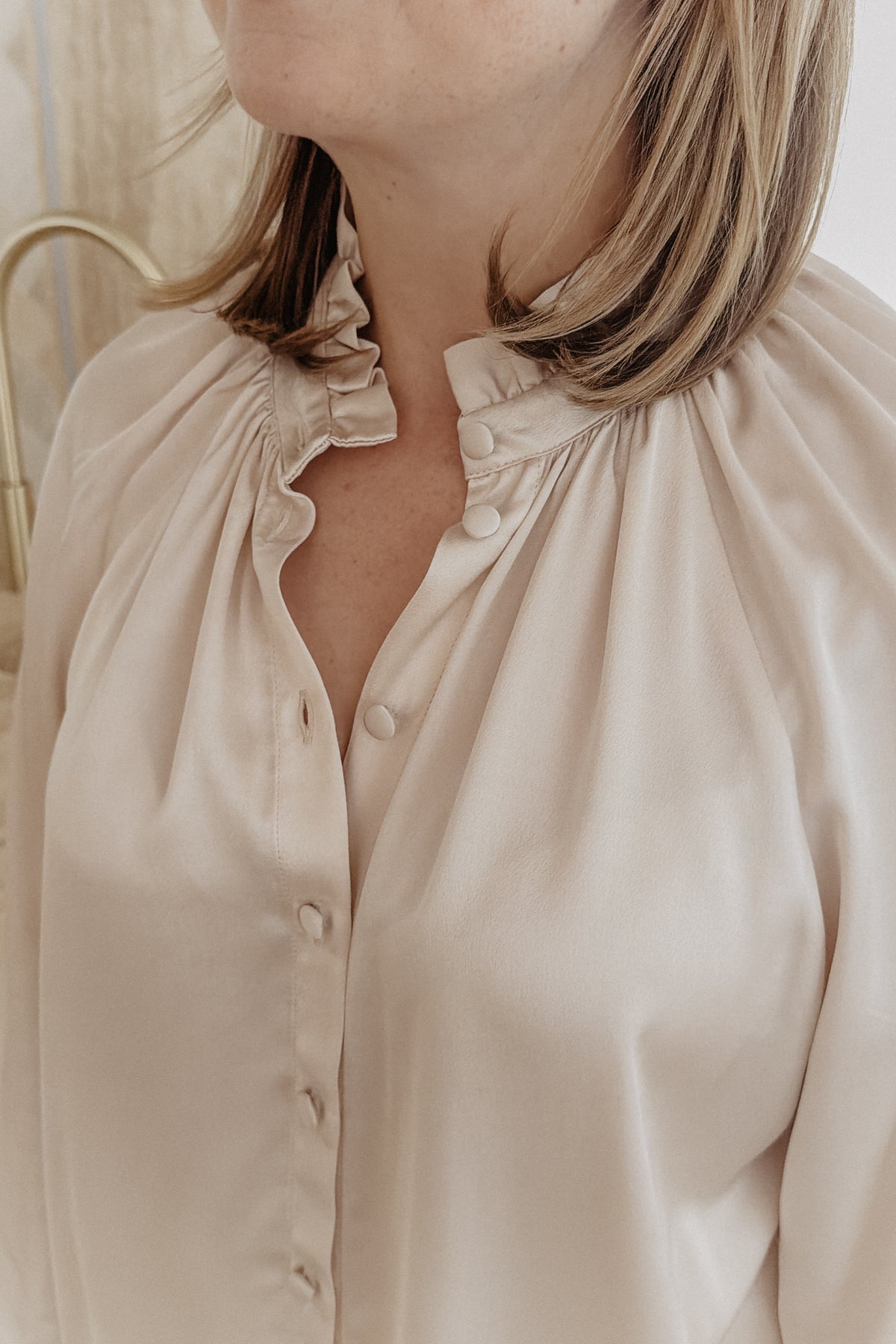 Flowing Blouse with Ruffle Collar | Champagne