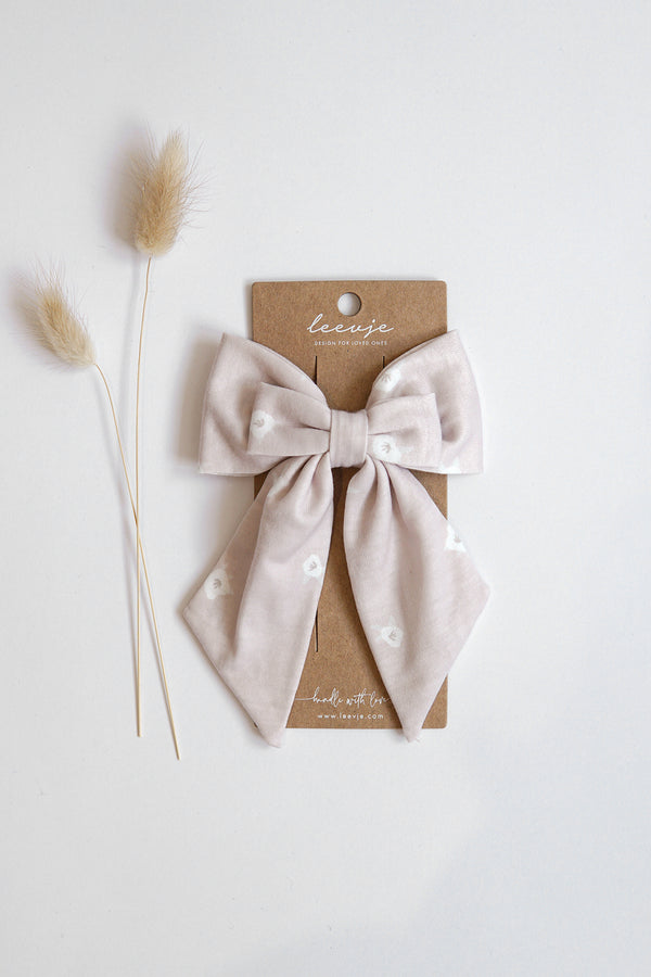 Bow hair clip 'Rose by Rose'