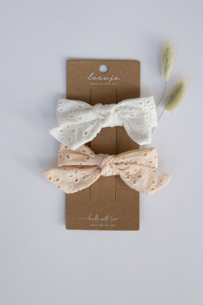 Hair clips 'Bows Broderie Anglaise'