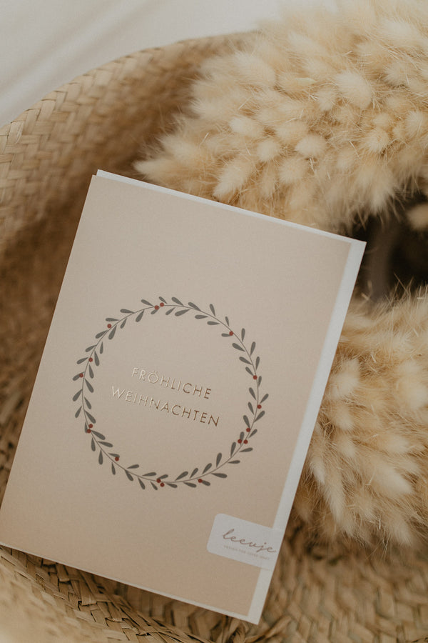 Greeting card wreath 'Fröhliche Weihnachten' with envelope